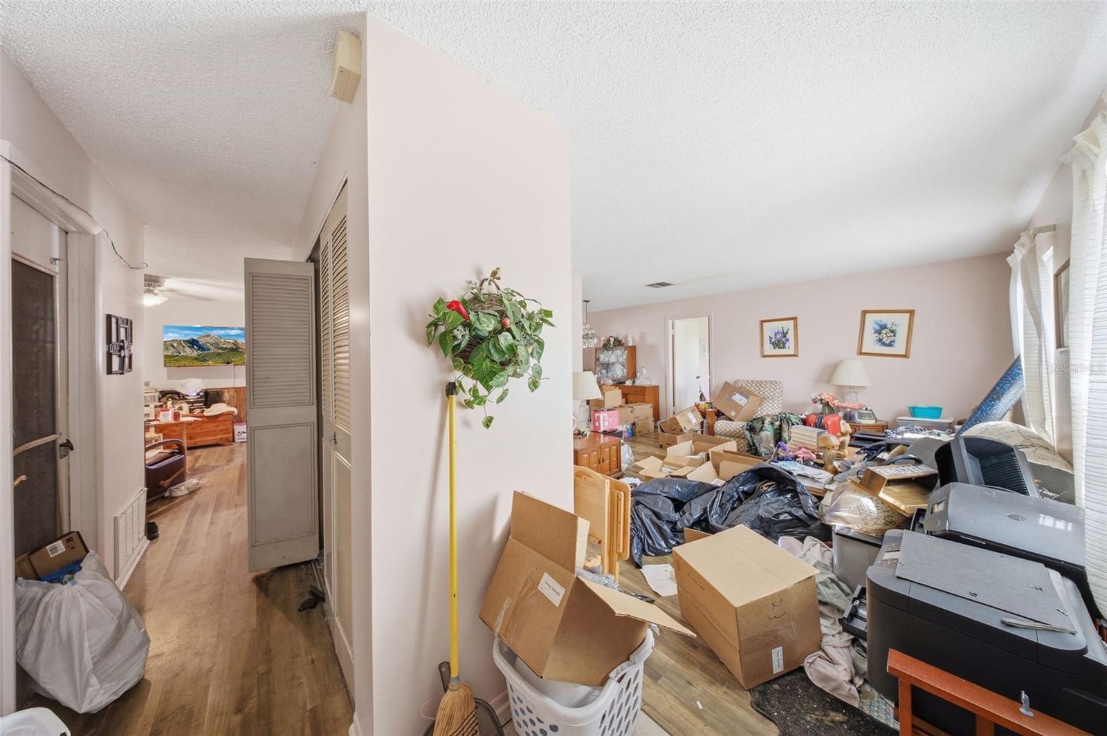 200 SIR LAWRENCE DR, SANFORD, FL, 32773