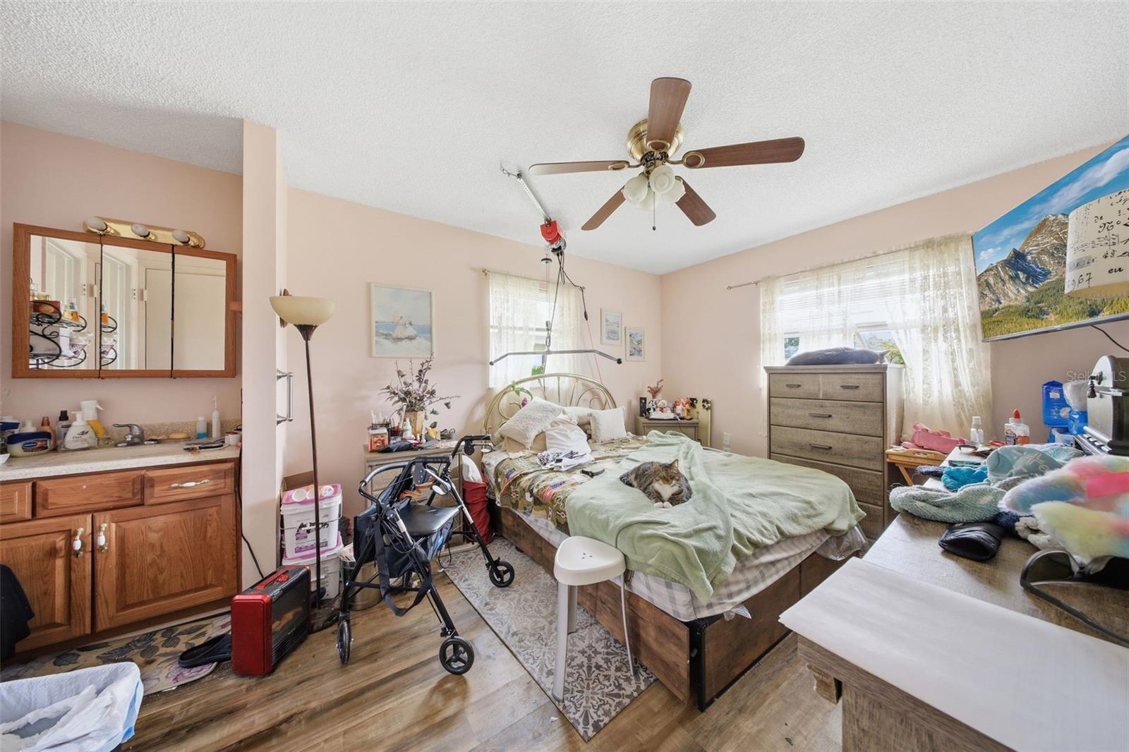 200 SIR LAWRENCE DR, SANFORD, FL, 32773