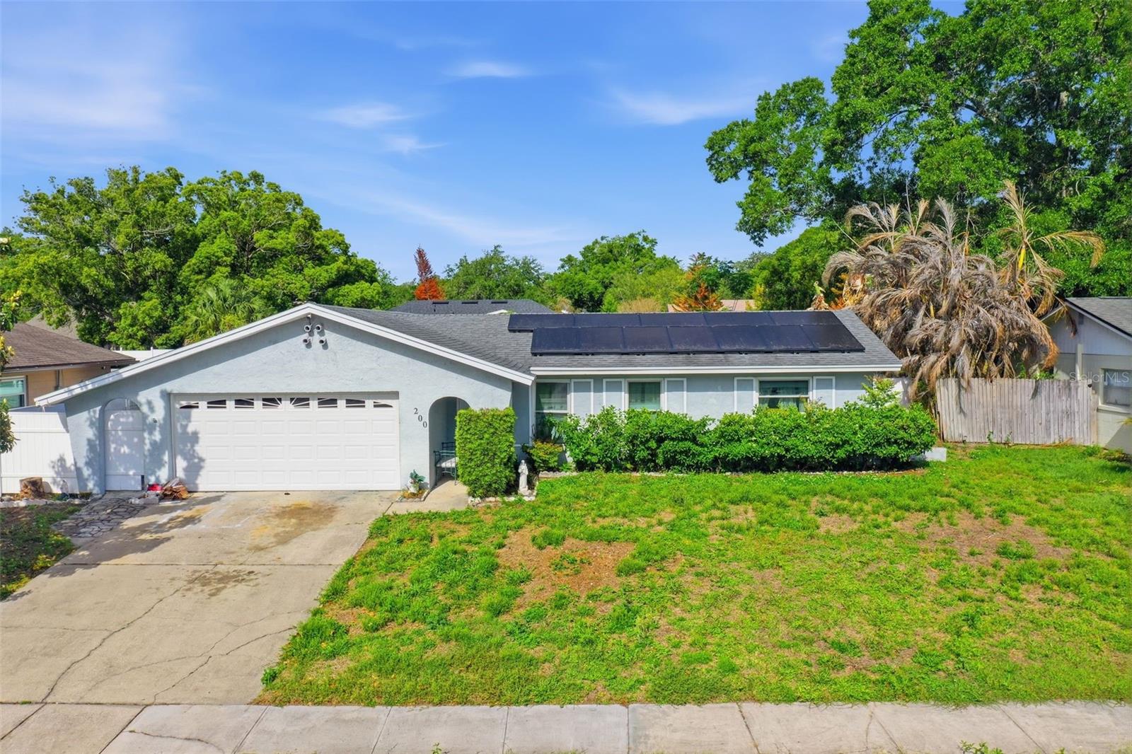 200 SIR LAWRENCE DR, SANFORD, FL, 32773