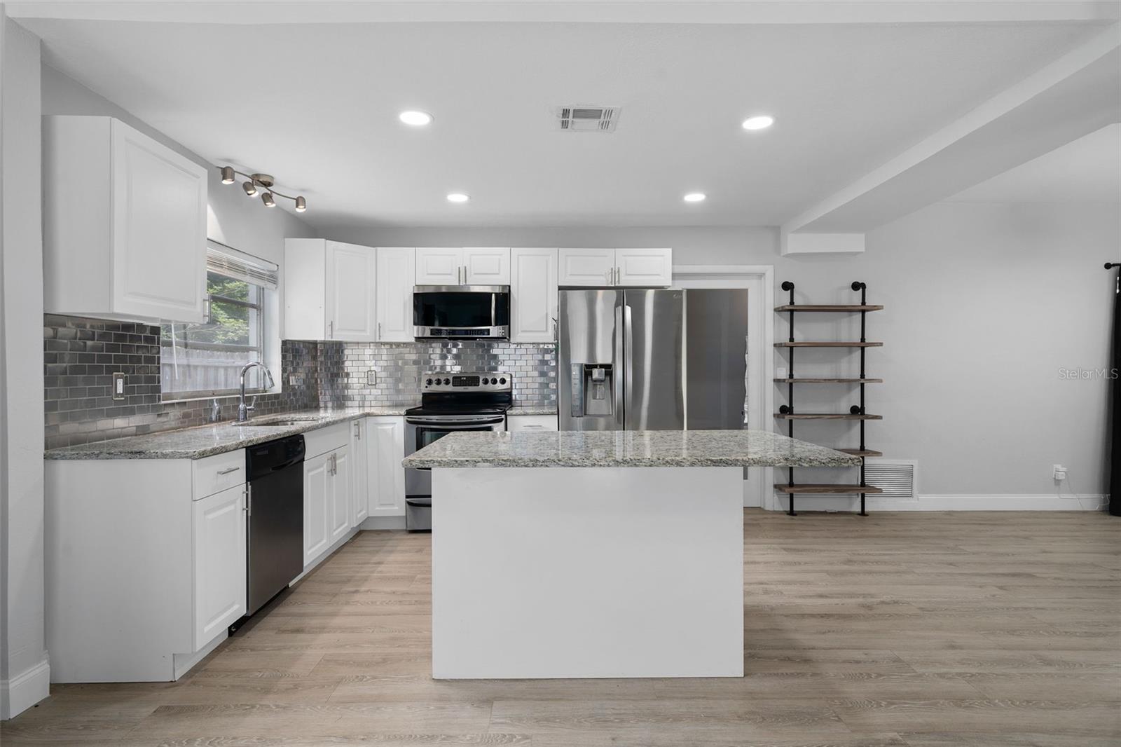 5837 WESTBURY DR, ORLANDO, FL, 32808