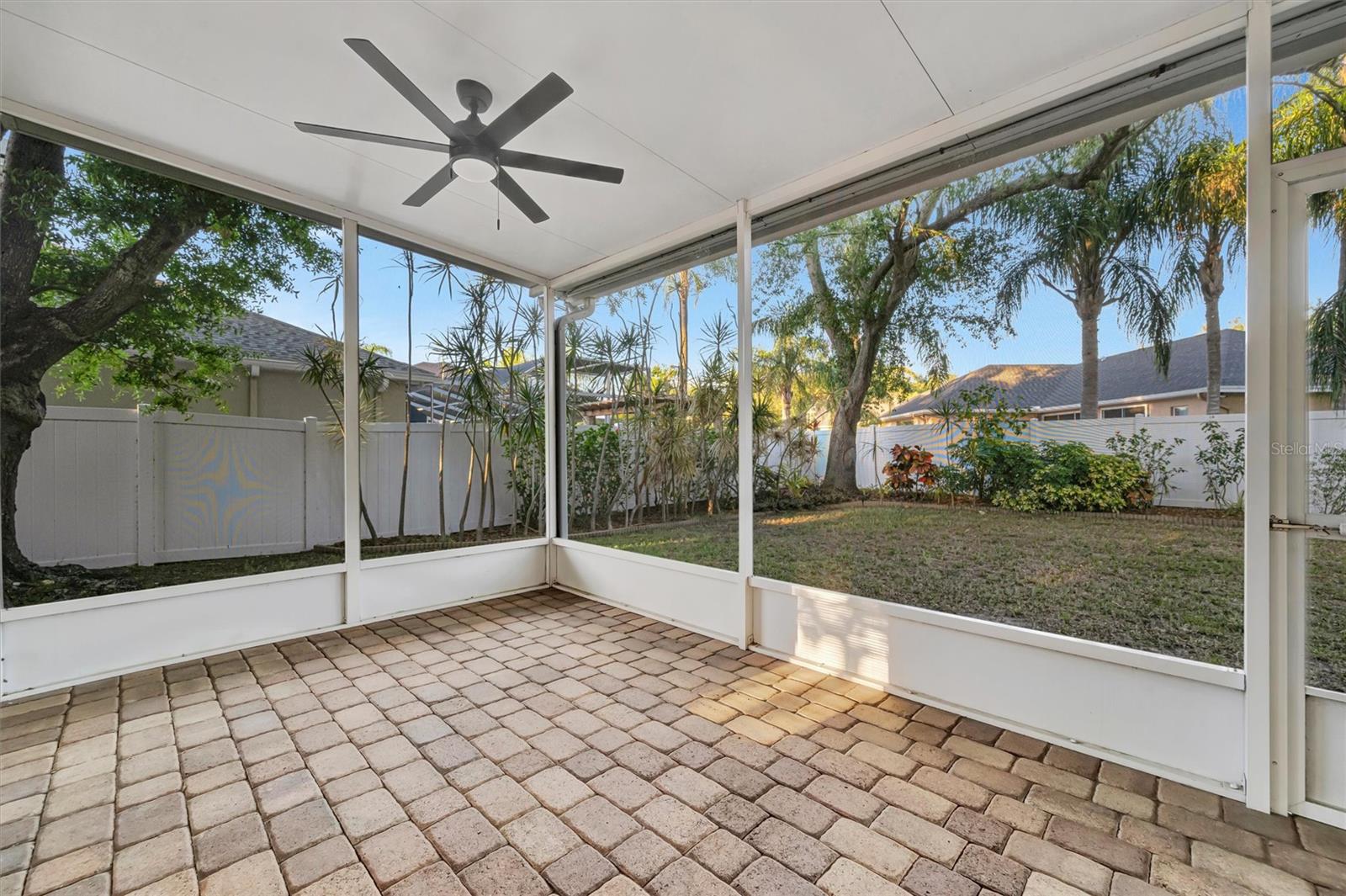 2839 SAFE HARBOR DR, TAMPA, FL, 33618