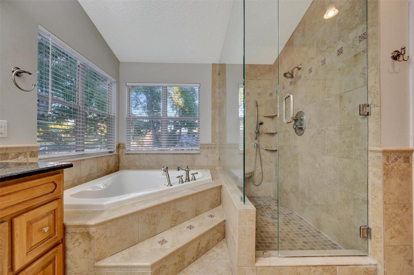 2839 SAFE HARBOR DR, TAMPA, FL, 33618