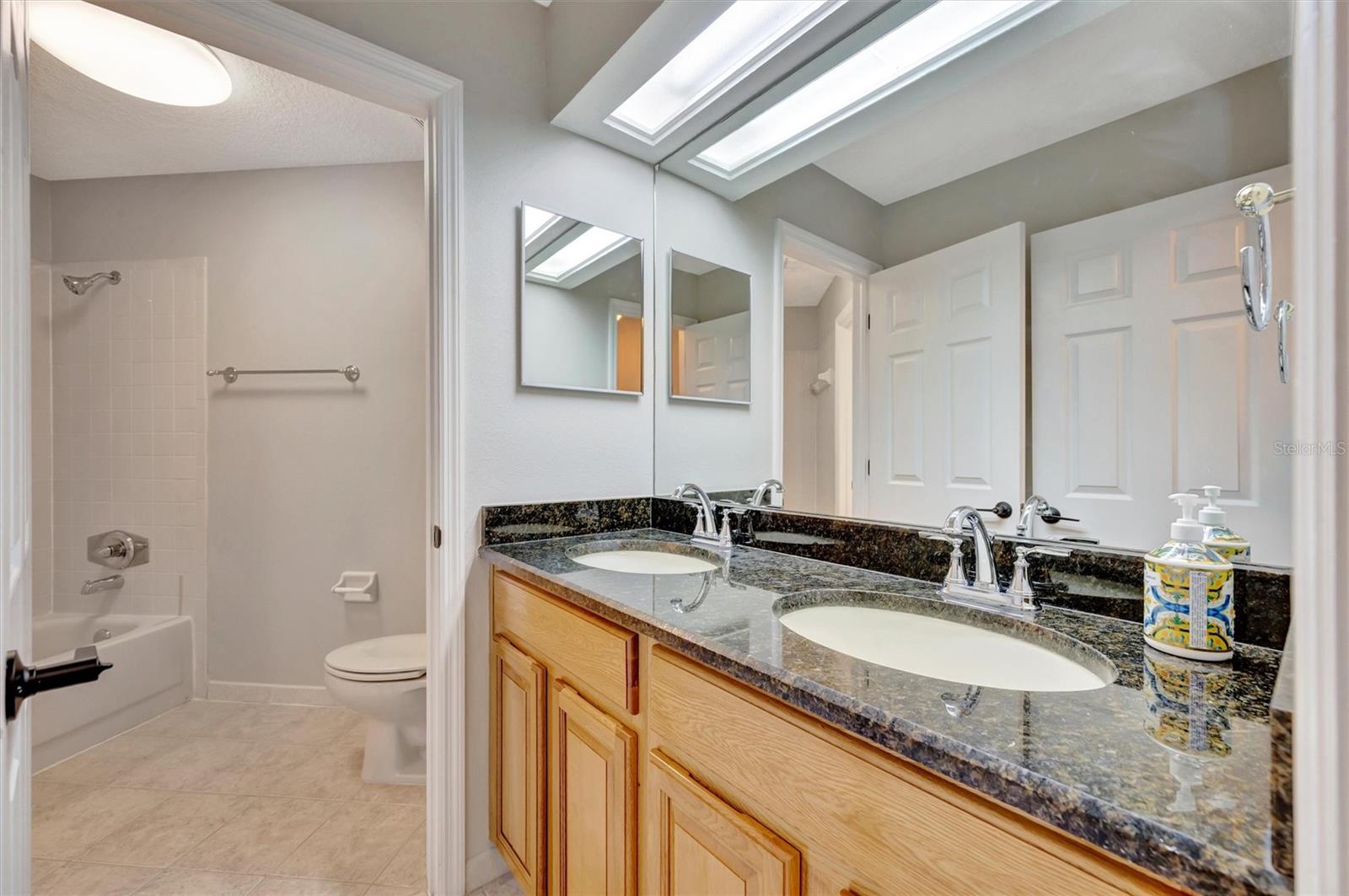 2839 SAFE HARBOR DR, TAMPA, FL, 33618