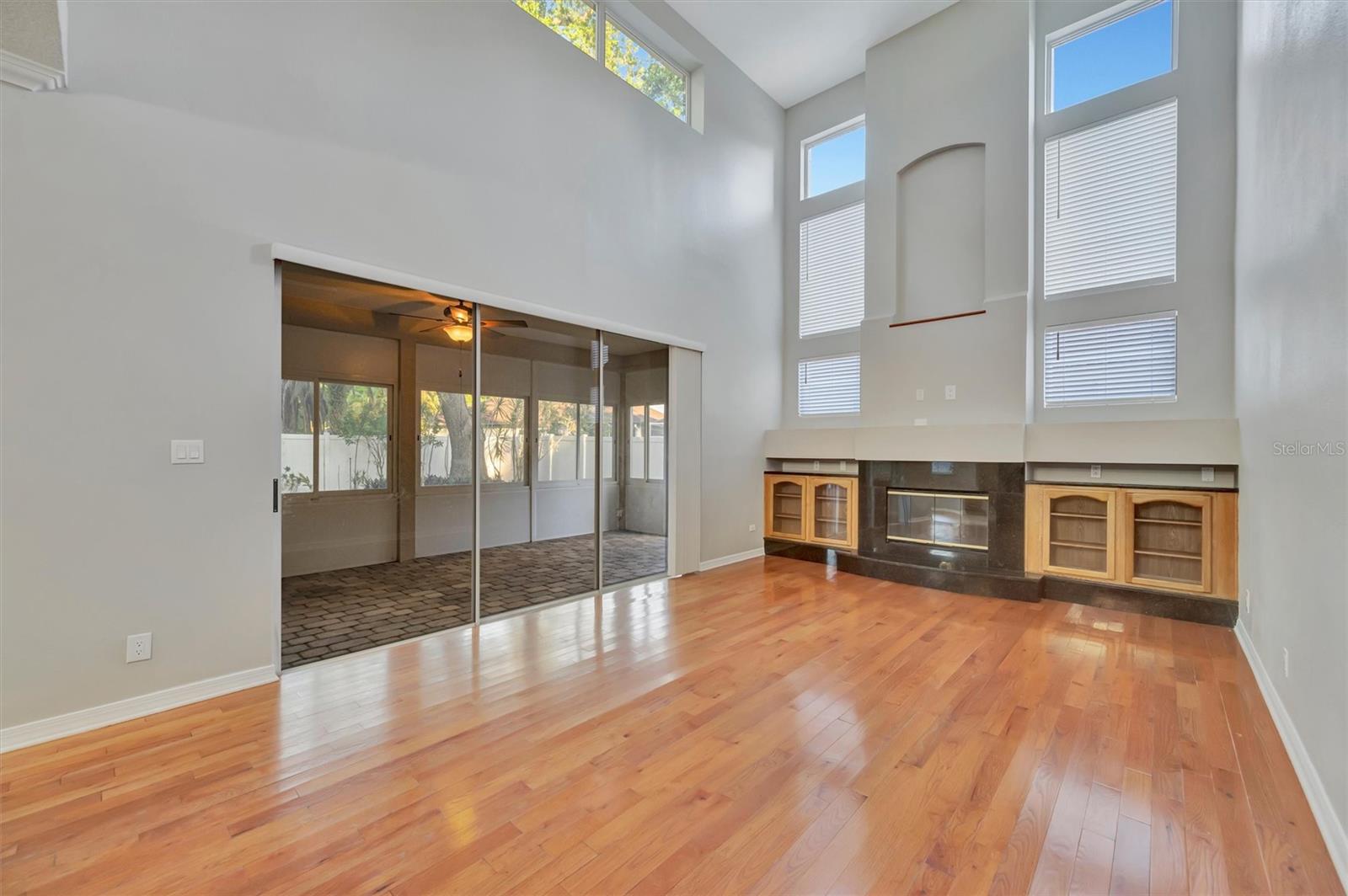 2839 SAFE HARBOR DR, TAMPA, FL, 33618