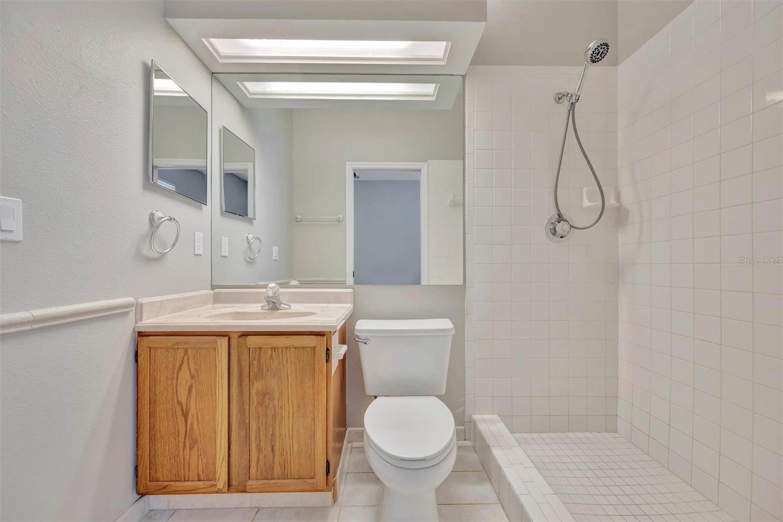 2839 SAFE HARBOR DR, TAMPA, FL, 33618