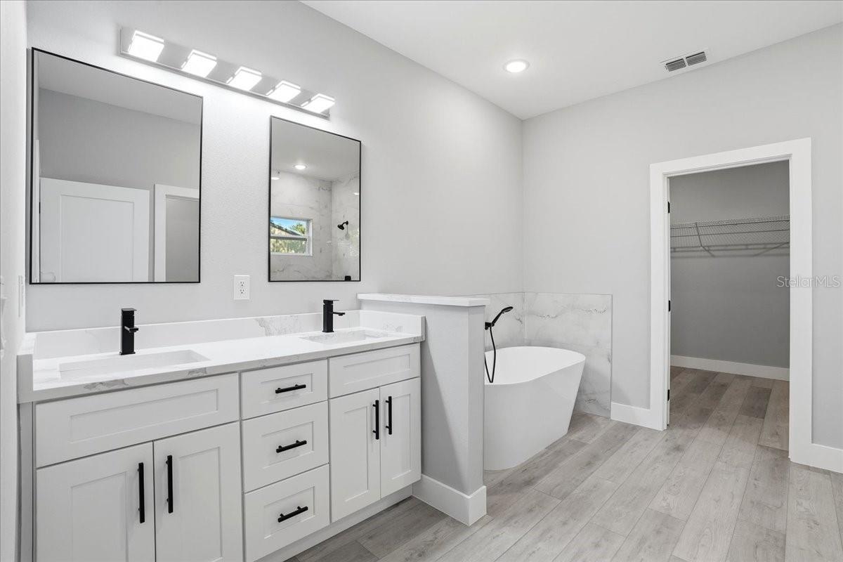 18292 TROON AVE, PORT CHARLOTTE, FL, 33948