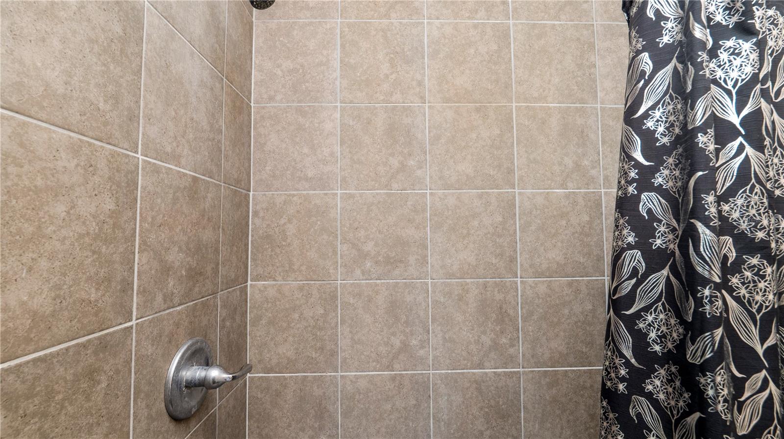 1128 STELLA AVE N, LAKELAND, FL, 33805