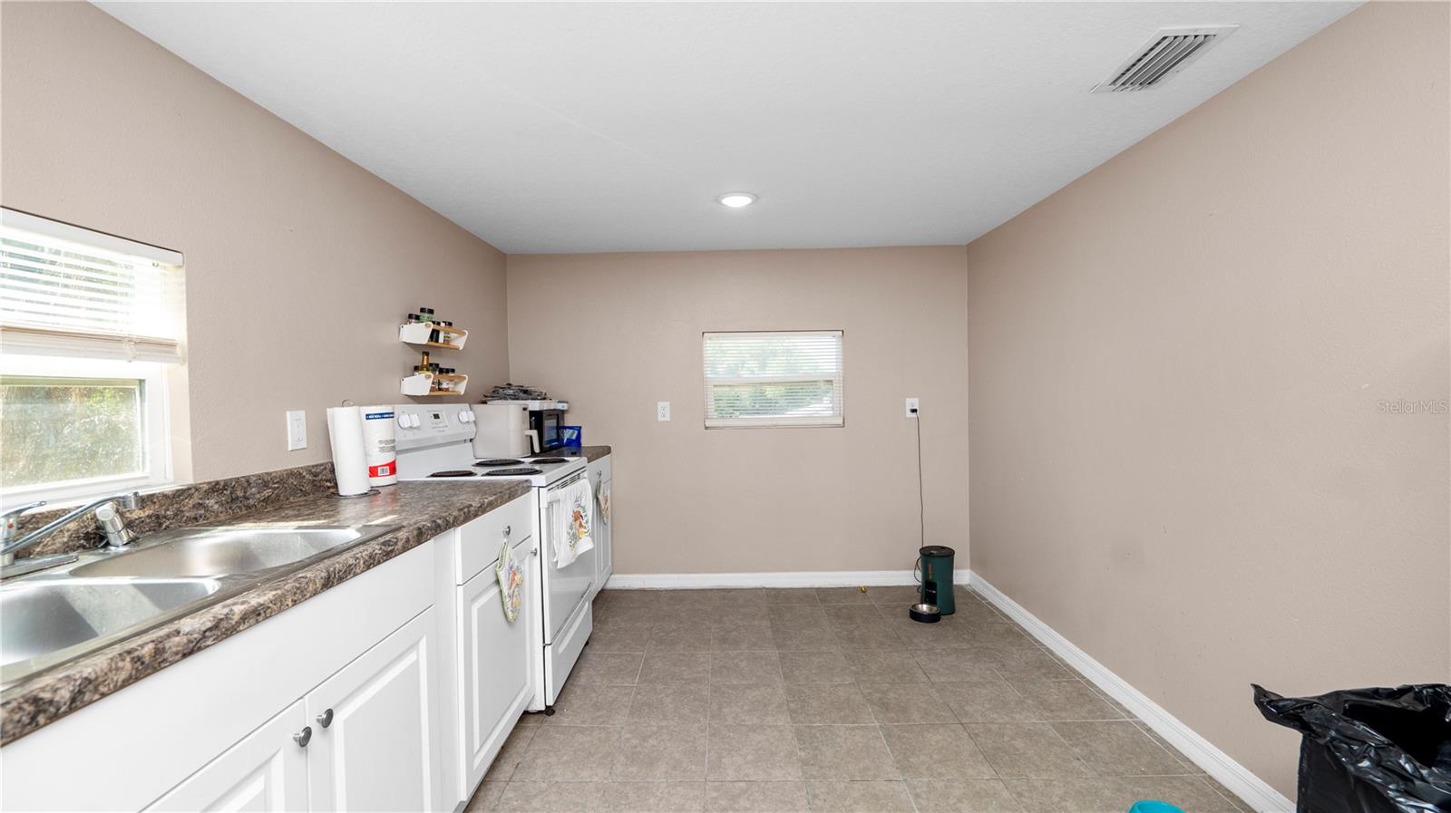 1128 STELLA AVE N, LAKELAND, FL, 33805