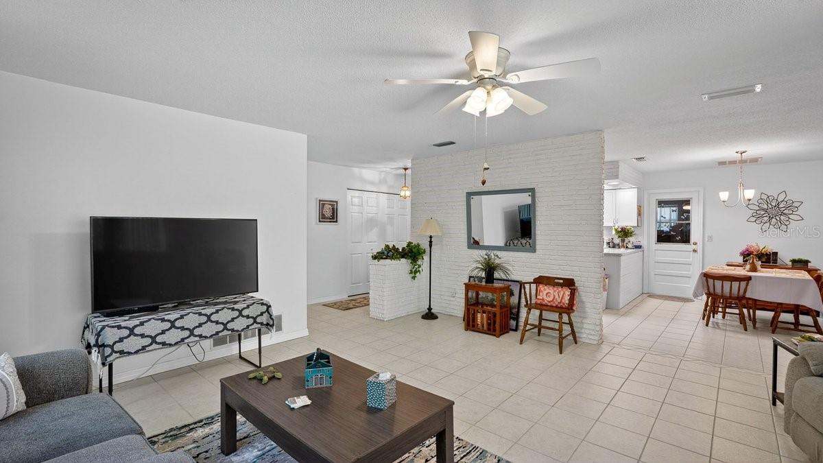 2217 GREEN ST, SOUTH DAYTONA, FL, 32119