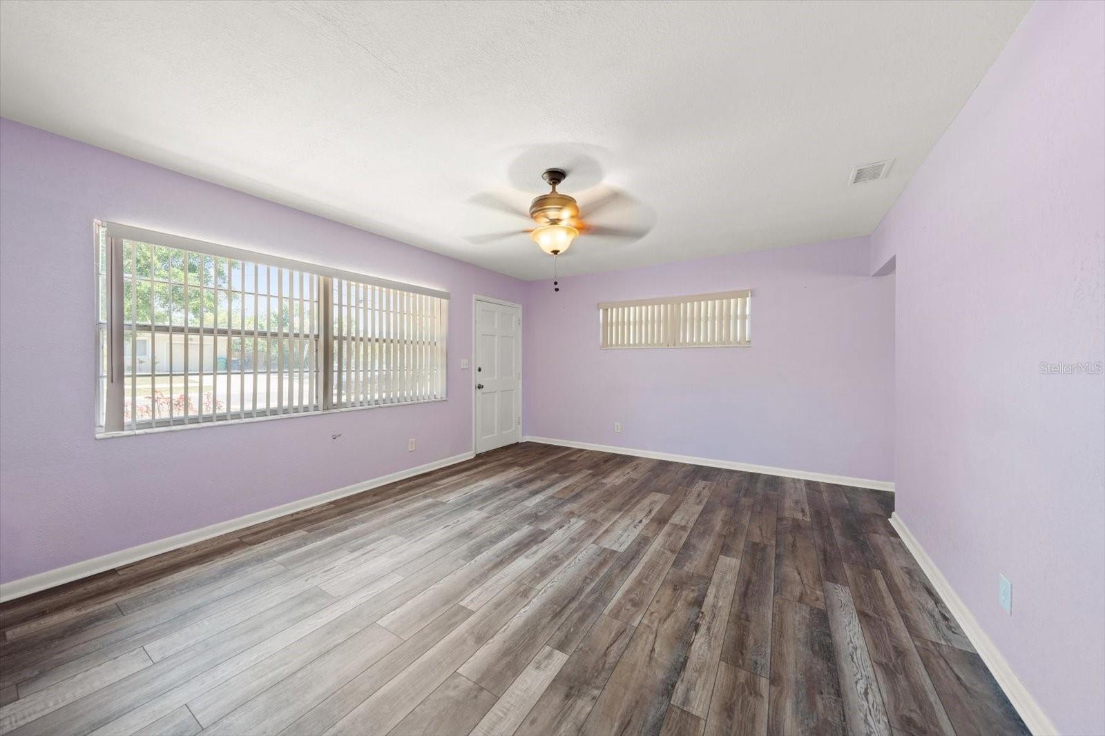 7504 91ST ST, SEMINOLE, FL, 33777