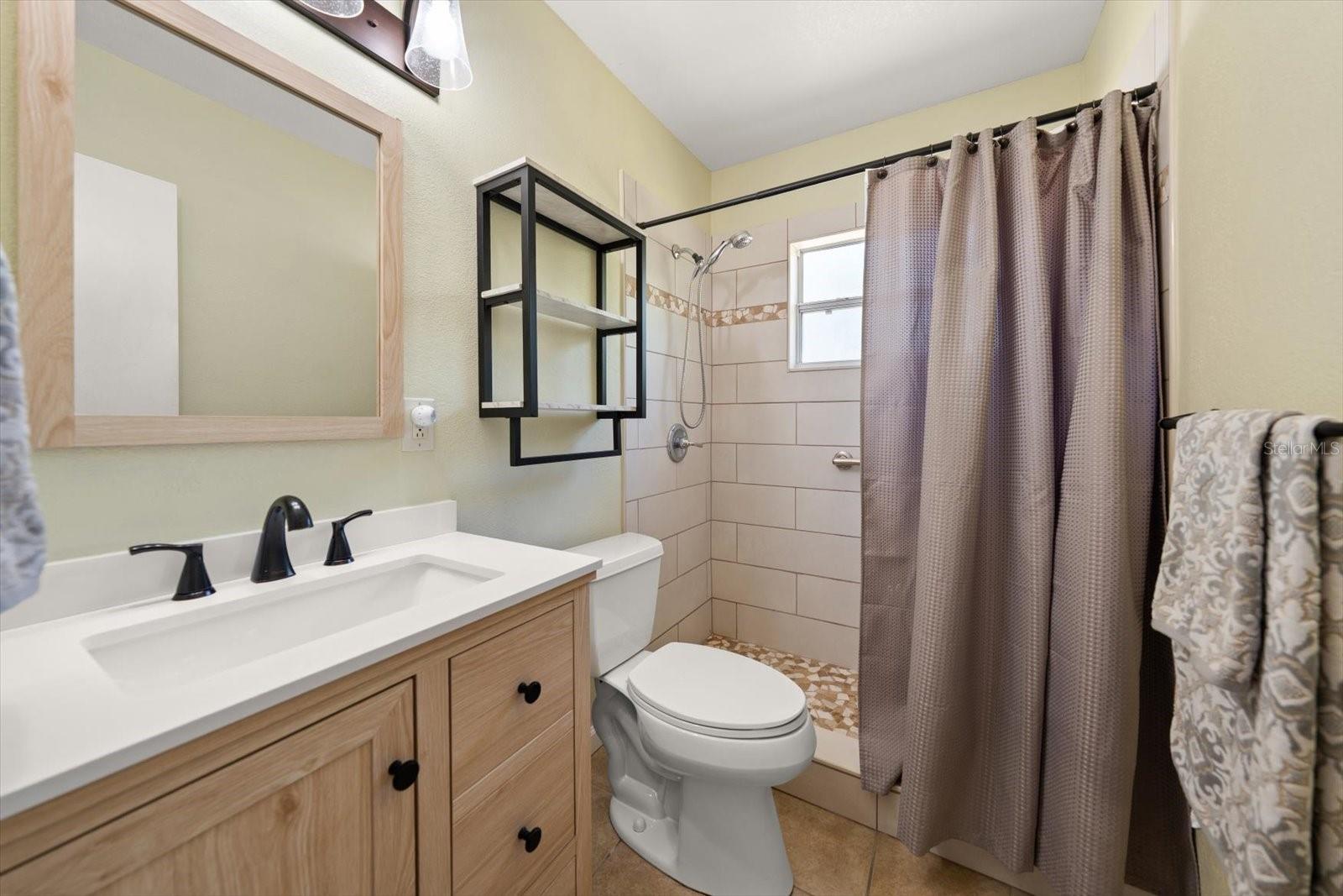 7504 91ST ST, SEMINOLE, FL, 33777