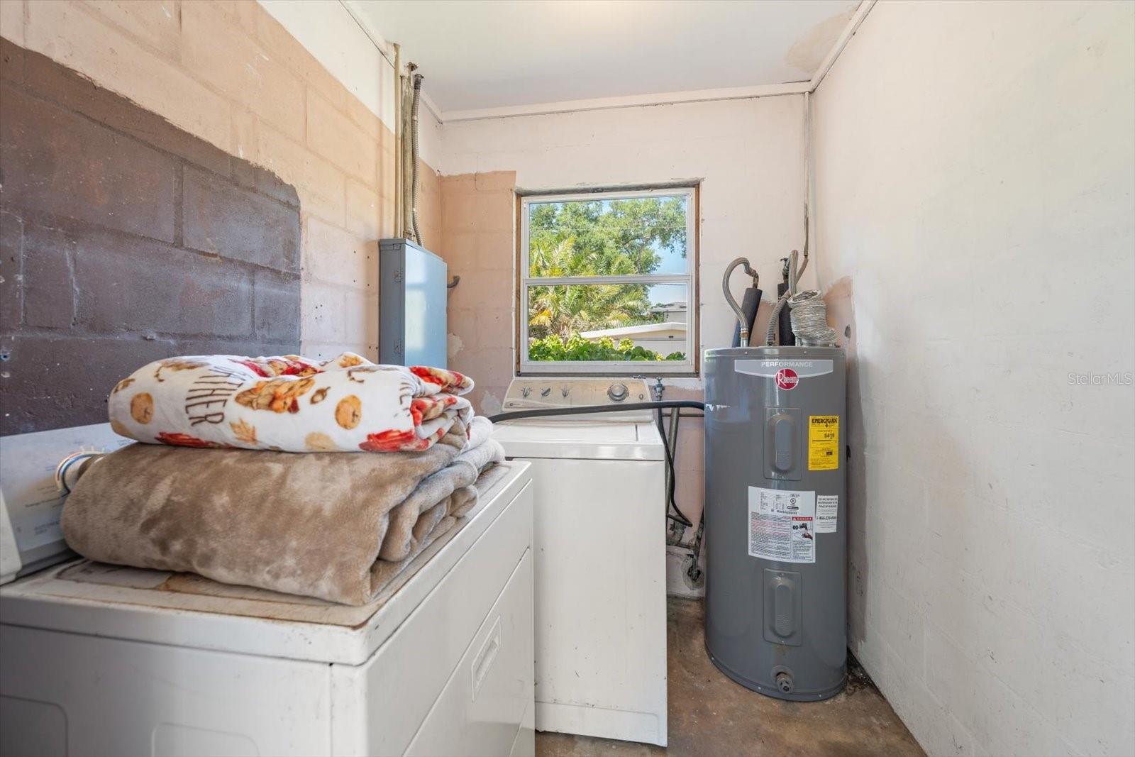 7504 91ST ST, SEMINOLE, FL, 33777