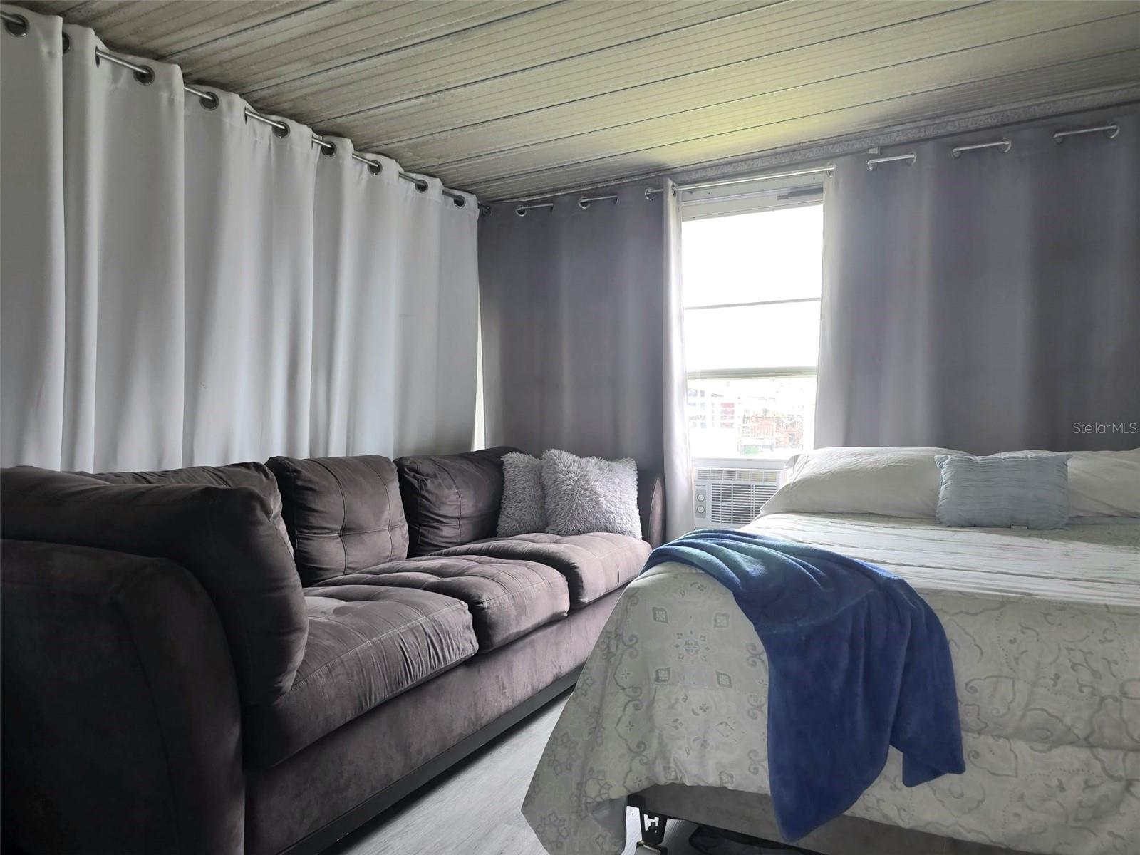 2936 N PALM CIR, HAINES CITY, FL, 33844