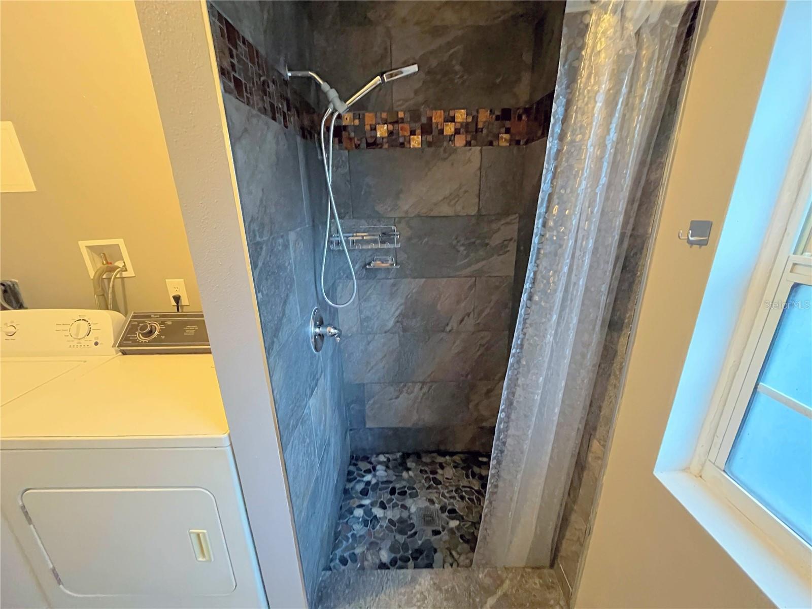 2611 PEMBROOK DR, ORLANDO, FL, 32810