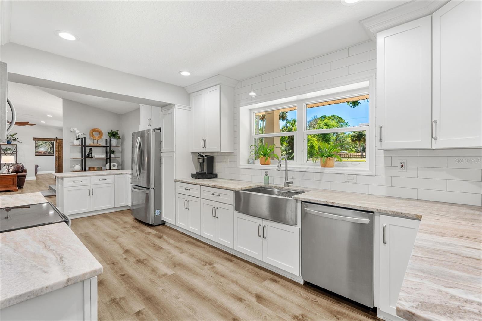 650 OLD MIMS RD, GENEVA, FL, 32732