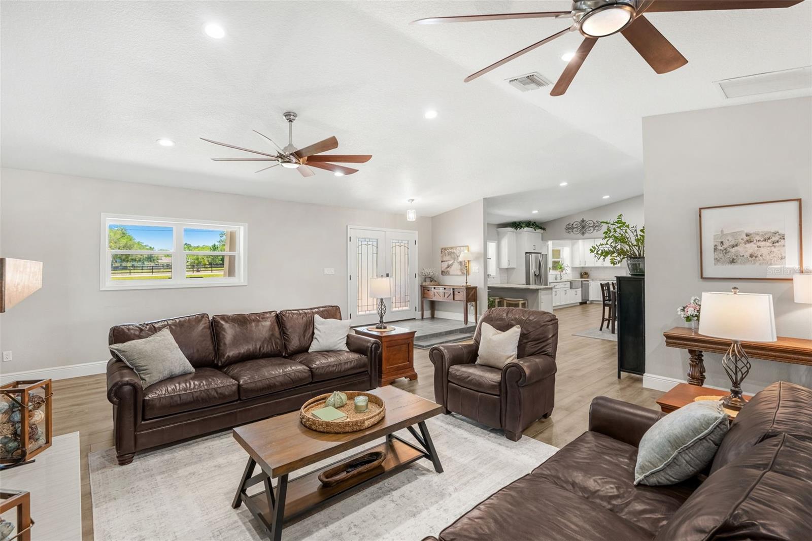 650 OLD MIMS RD, GENEVA, FL, 32732