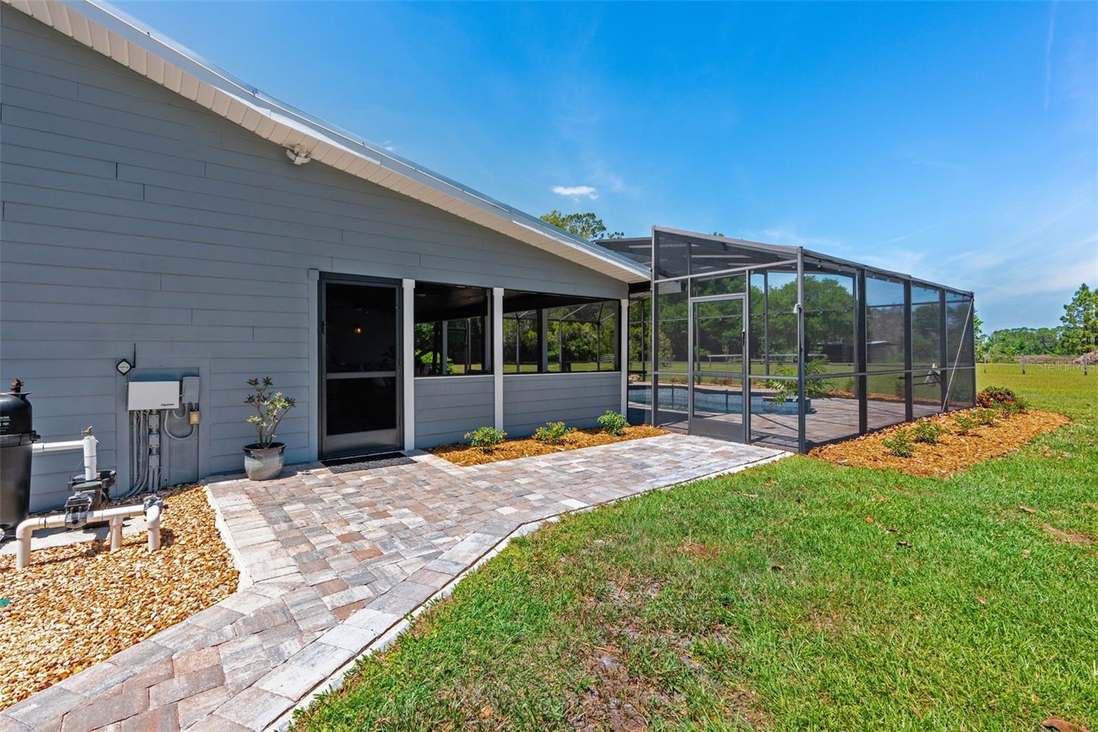 650 OLD MIMS RD, GENEVA, FL, 32732