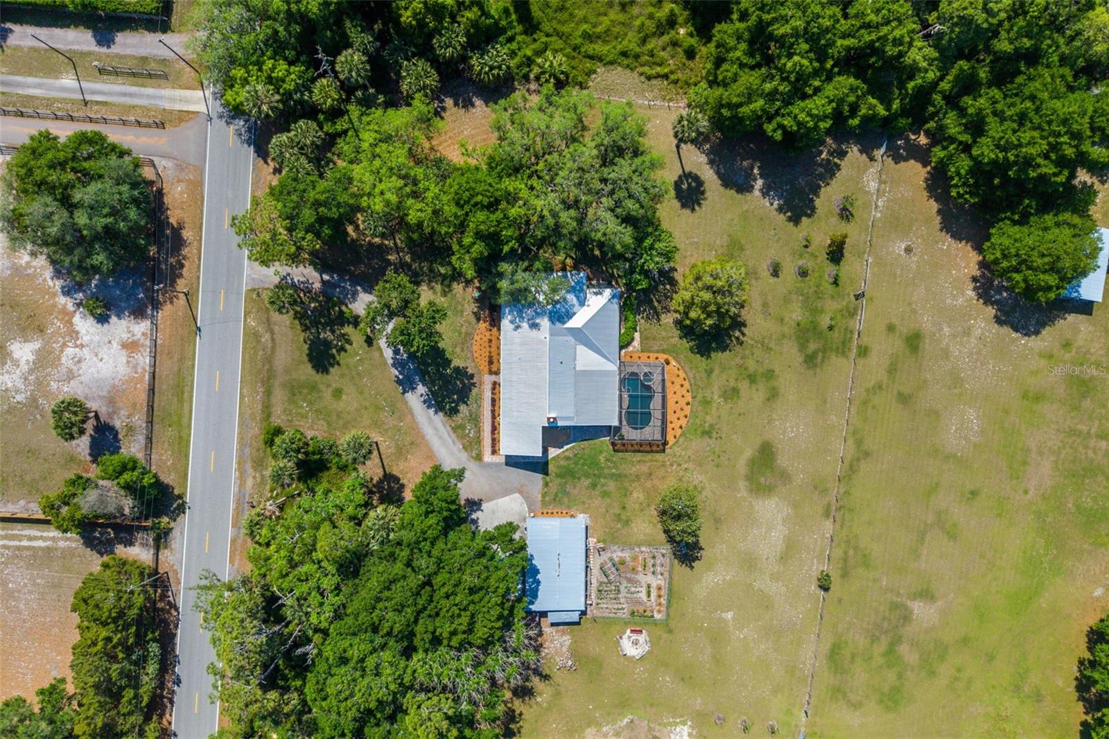 650 OLD MIMS RD, GENEVA, FL, 32732