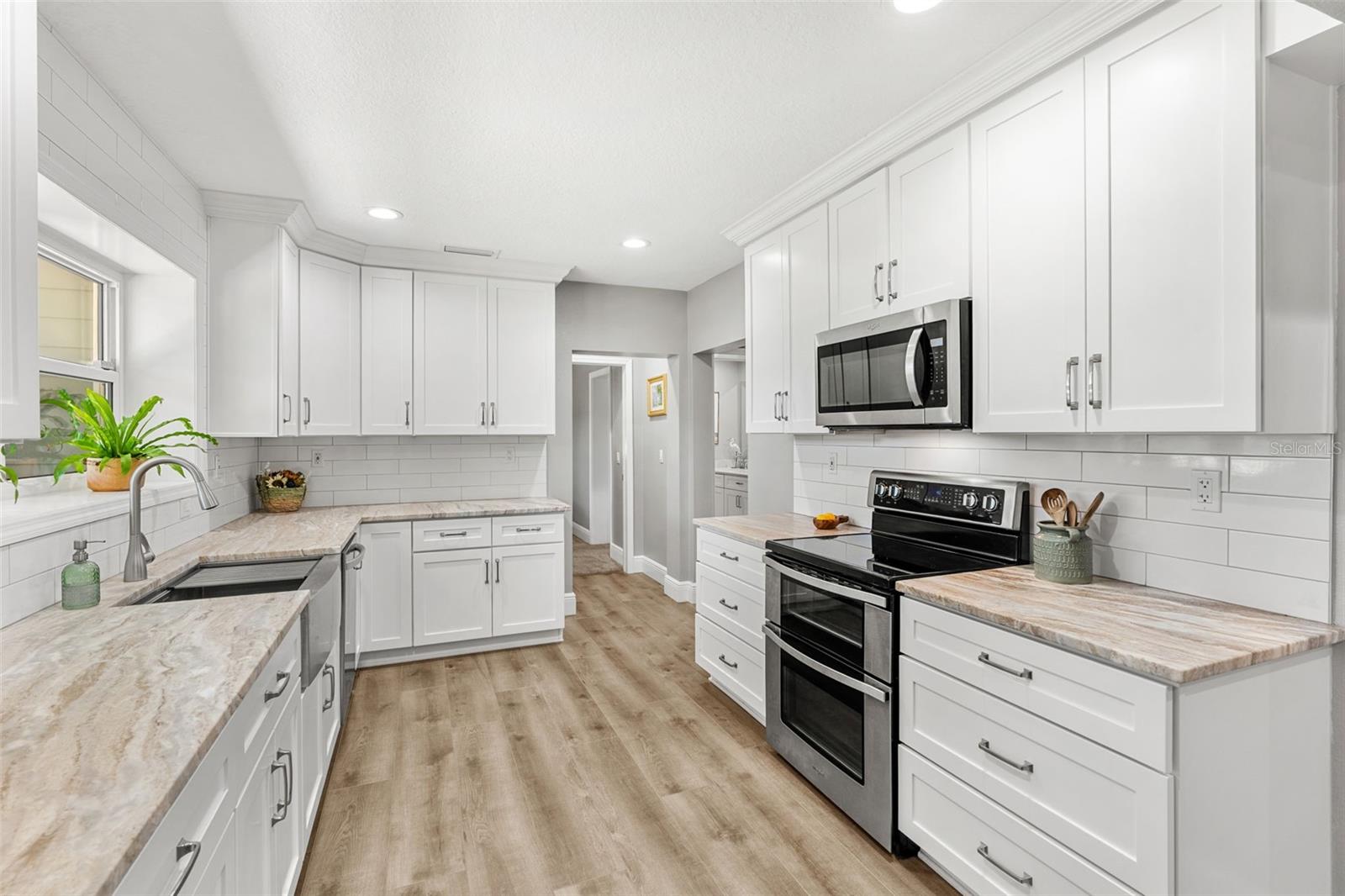 650 OLD MIMS RD, GENEVA, FL, 32732