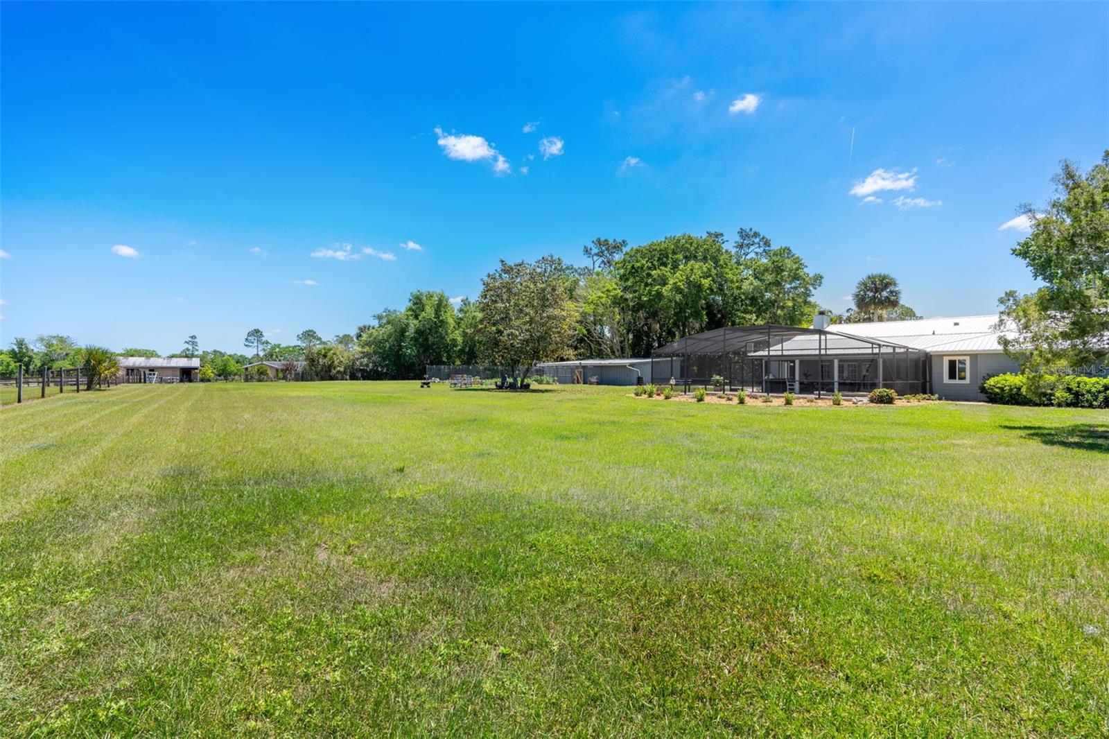 650 OLD MIMS RD, GENEVA, FL, 32732
