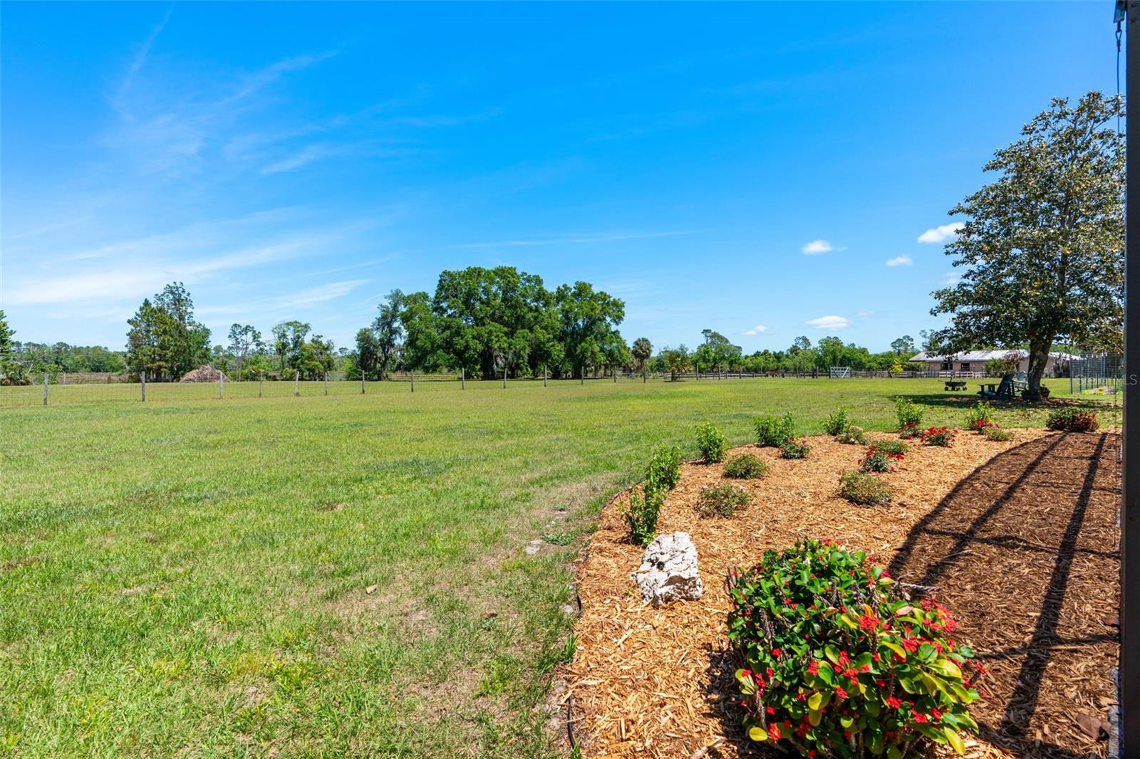 650 OLD MIMS RD, GENEVA, FL, 32732