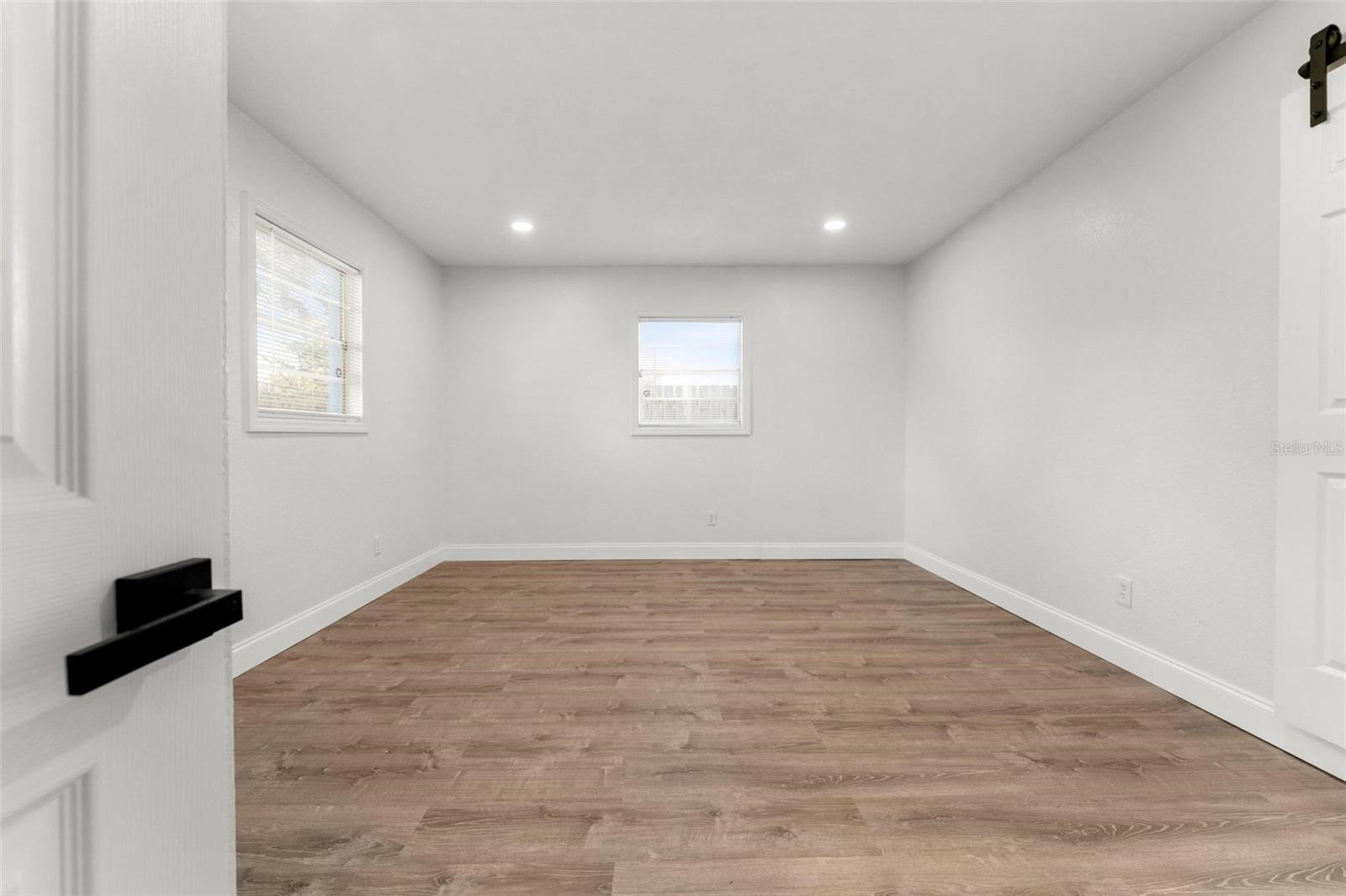 2203 NOTTINGHAM RD, SOUTH DAYTONA, FL, 32119