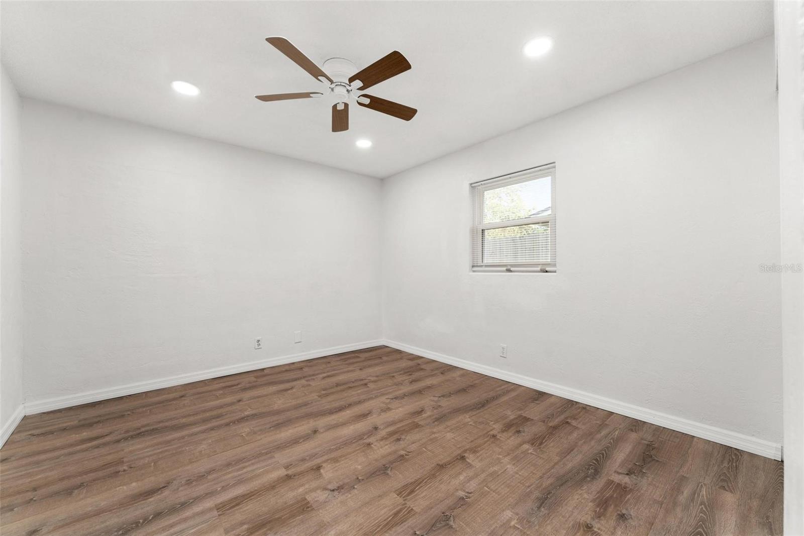 2203 NOTTINGHAM RD, SOUTH DAYTONA, FL, 32119