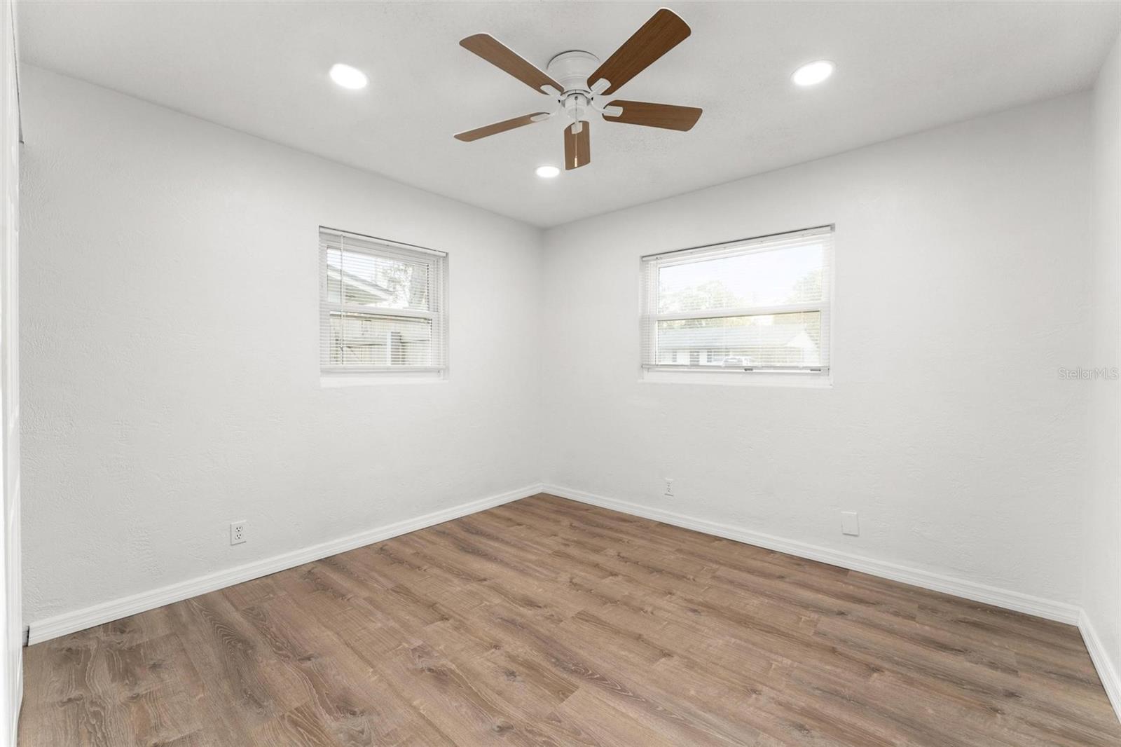 2203 NOTTINGHAM RD, SOUTH DAYTONA, FL, 32119