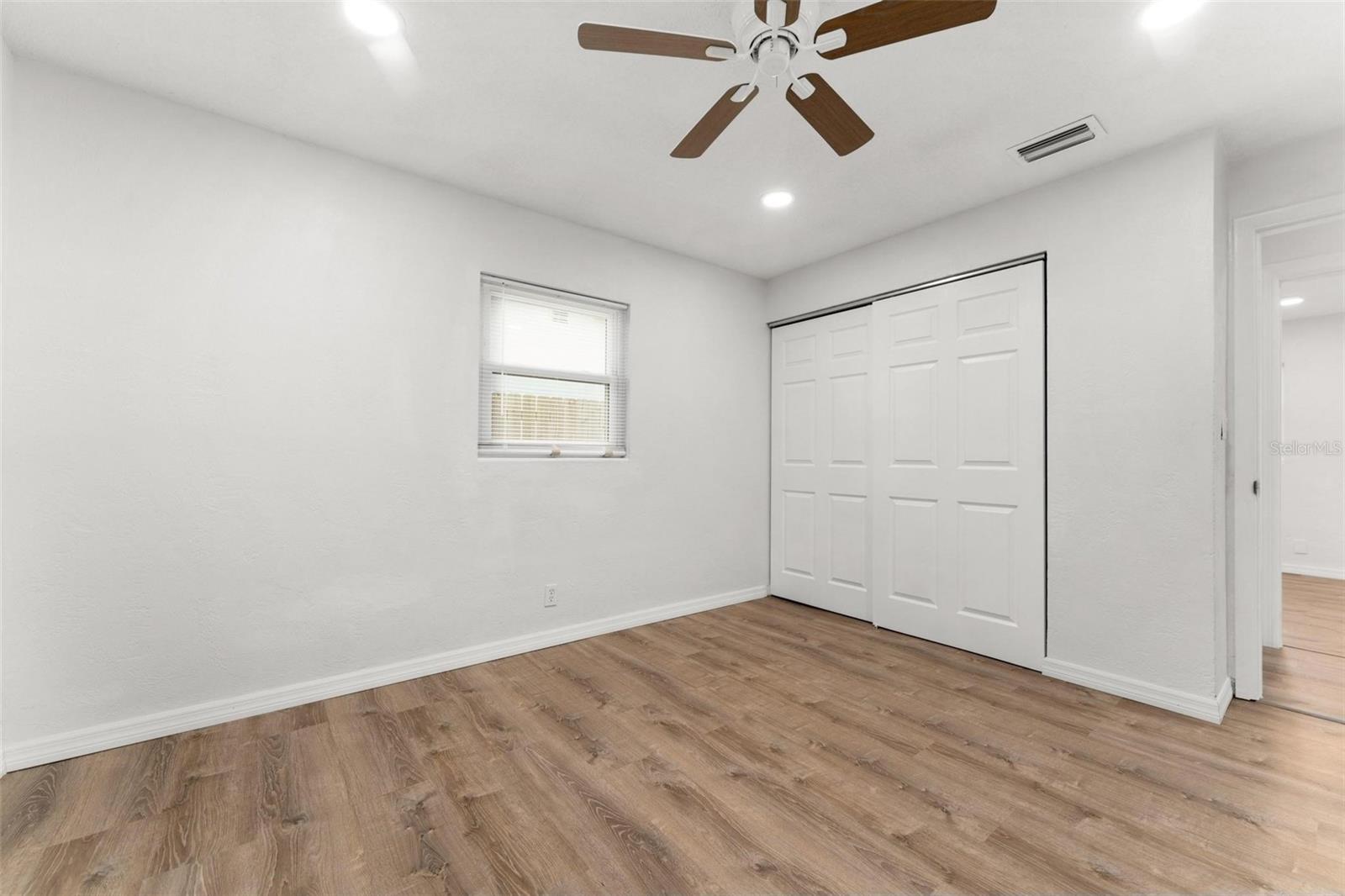 2203 NOTTINGHAM RD, SOUTH DAYTONA, FL, 32119