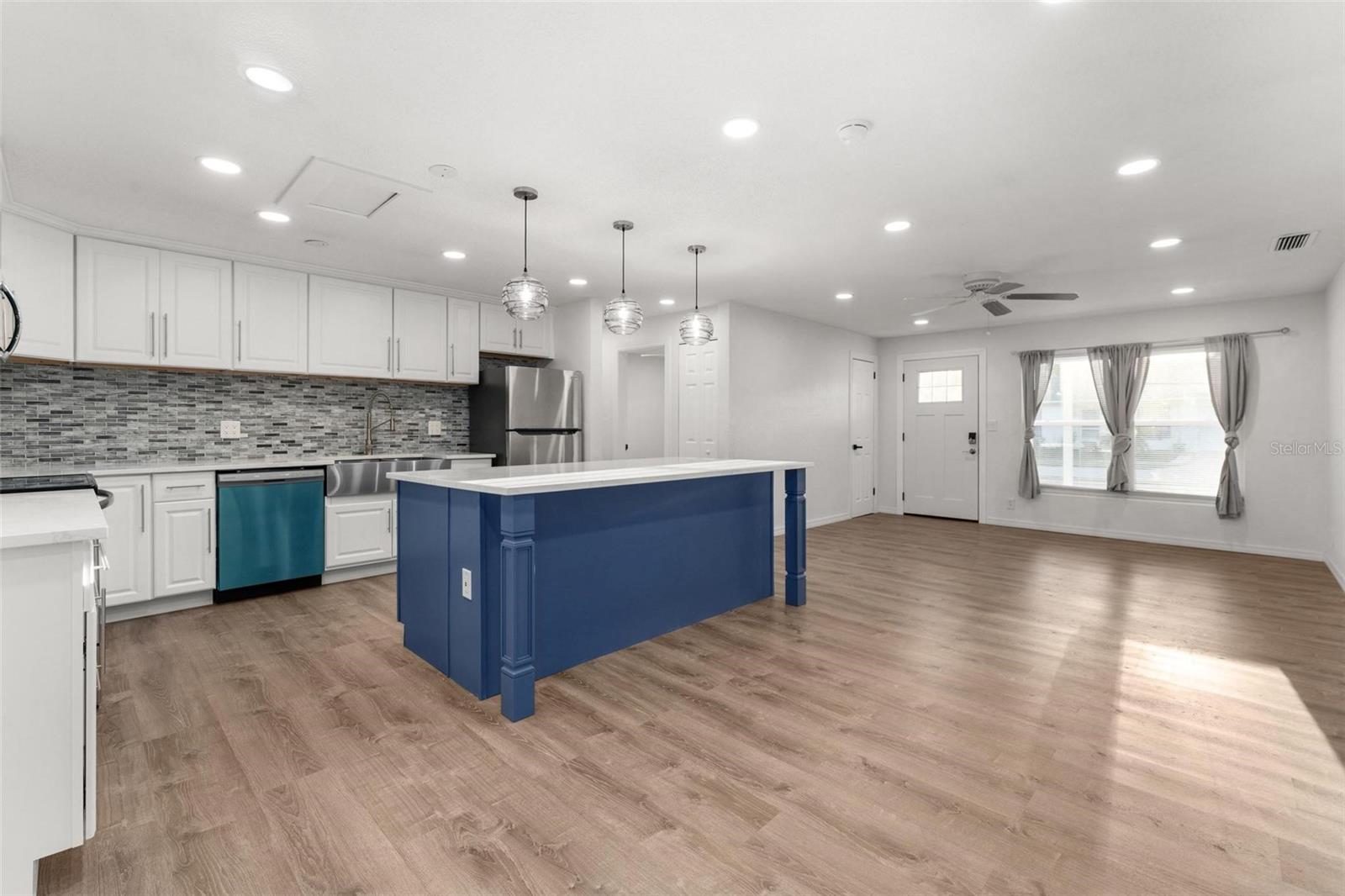 2203 NOTTINGHAM RD, SOUTH DAYTONA, FL, 32119