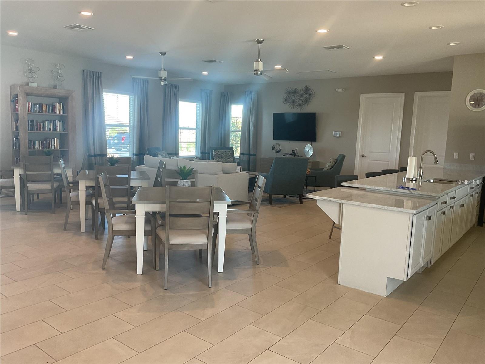 25161 E LENOX CIR, PUNTA GORDA, FL, 33950