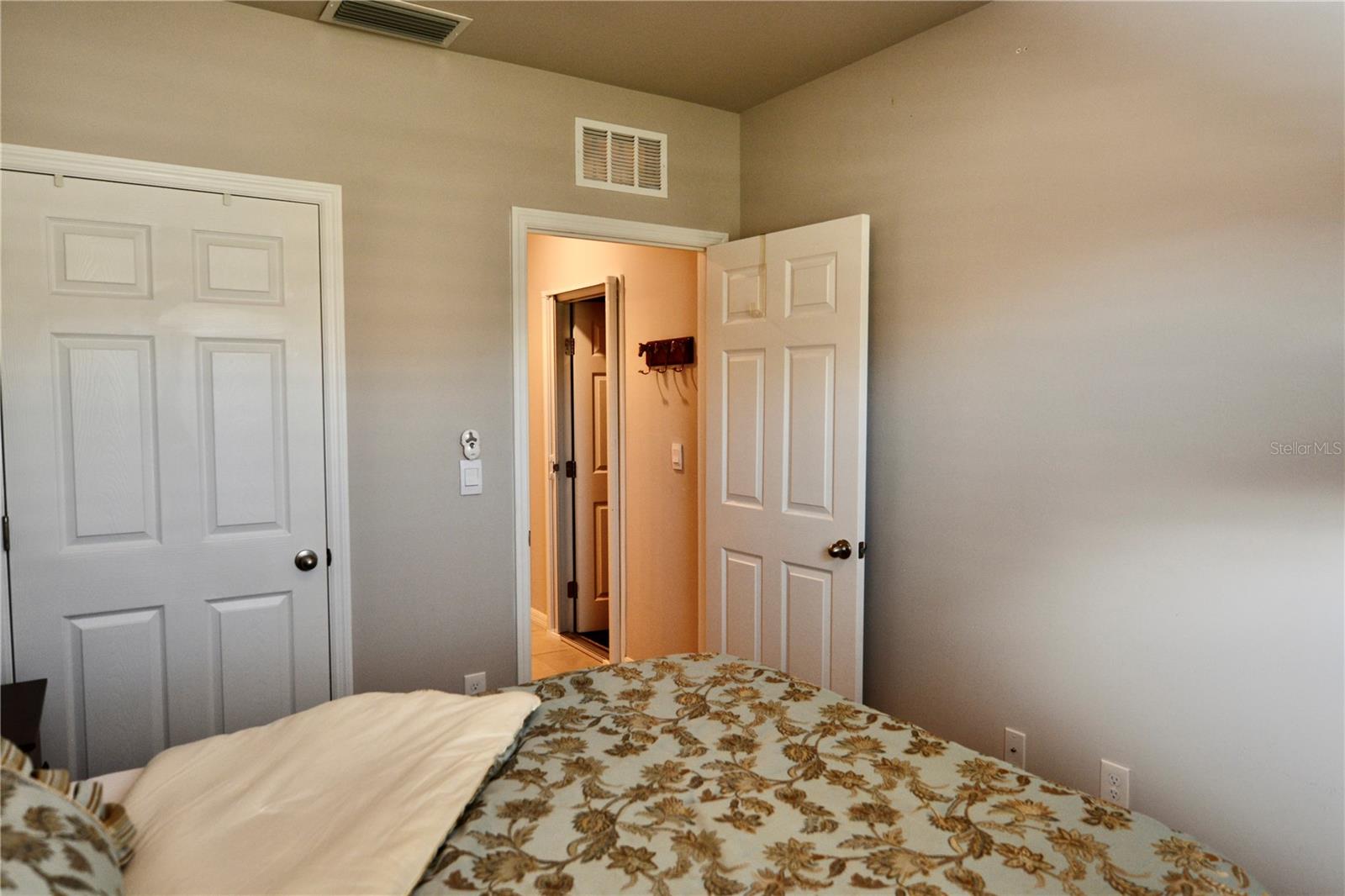 25161 E LENOX CIR, PUNTA GORDA, FL, 33950