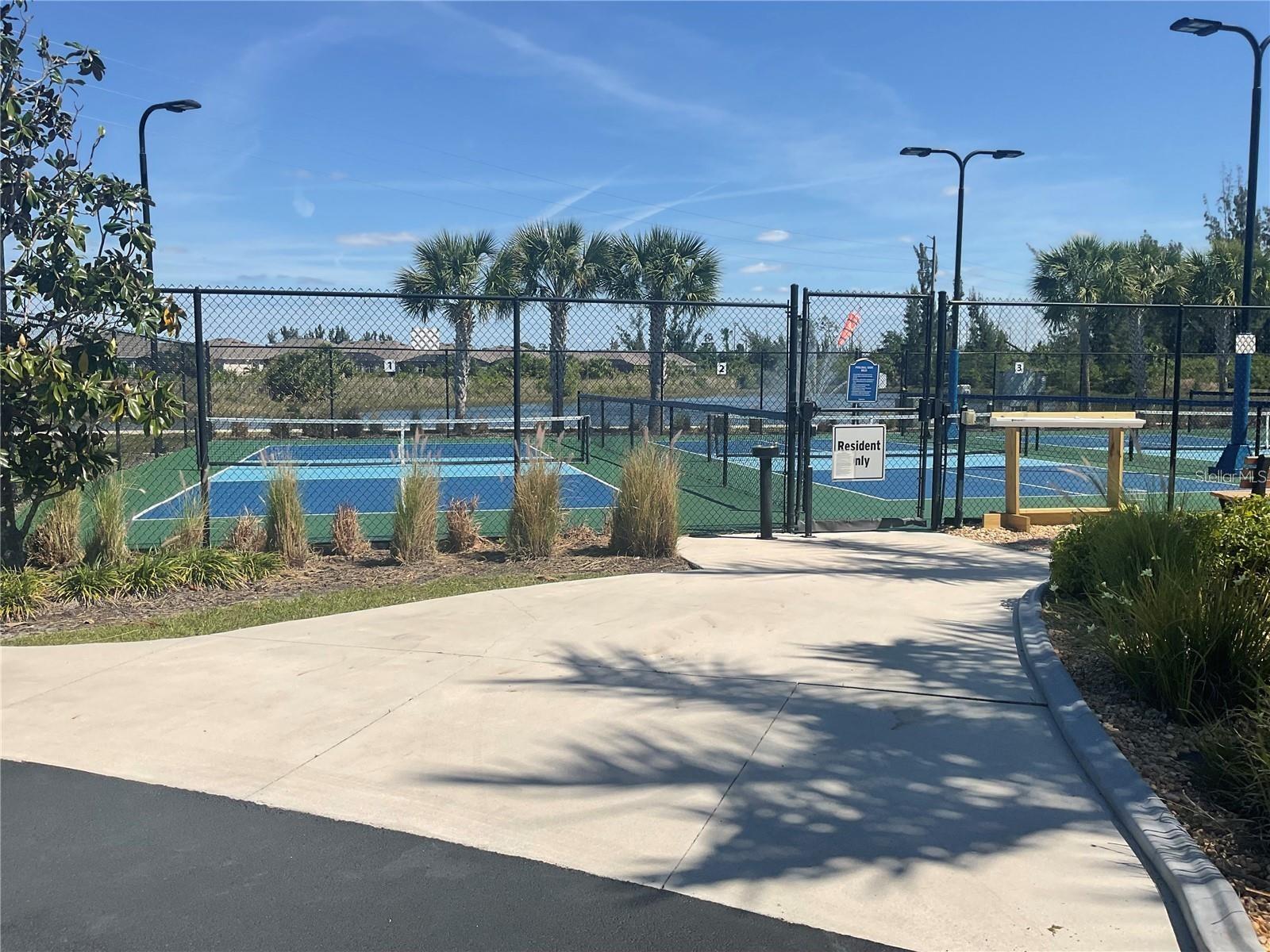 25161 E LENOX CIR, PUNTA GORDA, FL, 33950