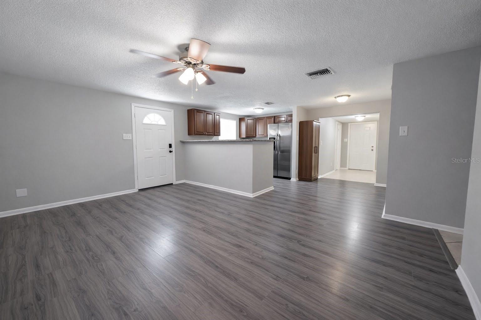 307 W WOODLAWN AVE, TAMPA, FL, 33603