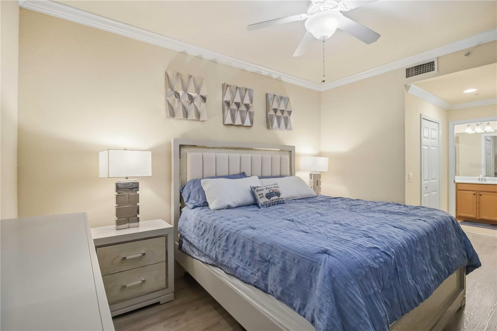 7019 RIVER HAMMOCK DR #202, BRADENTON, FL, 34212