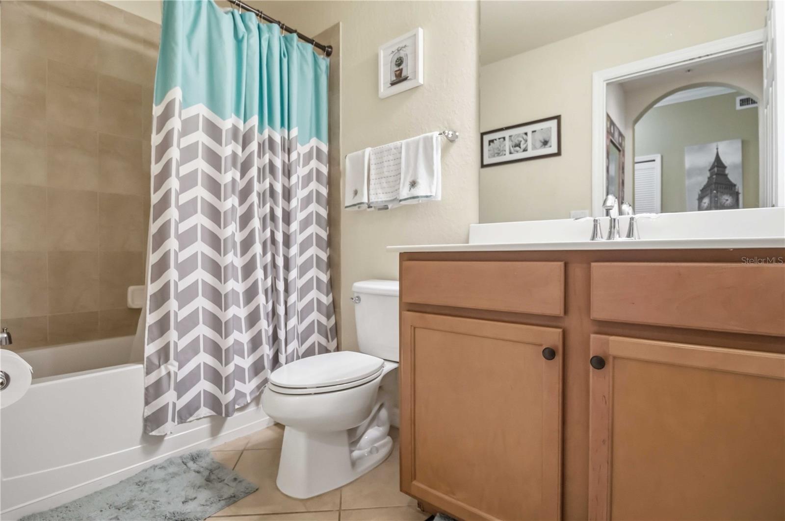 7019 RIVER HAMMOCK DR #202, BRADENTON, FL, 34212