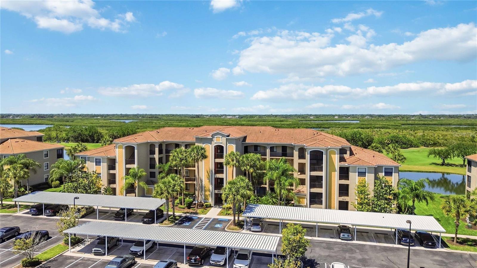 7019 RIVER HAMMOCK DR #202, BRADENTON, FL, 34212