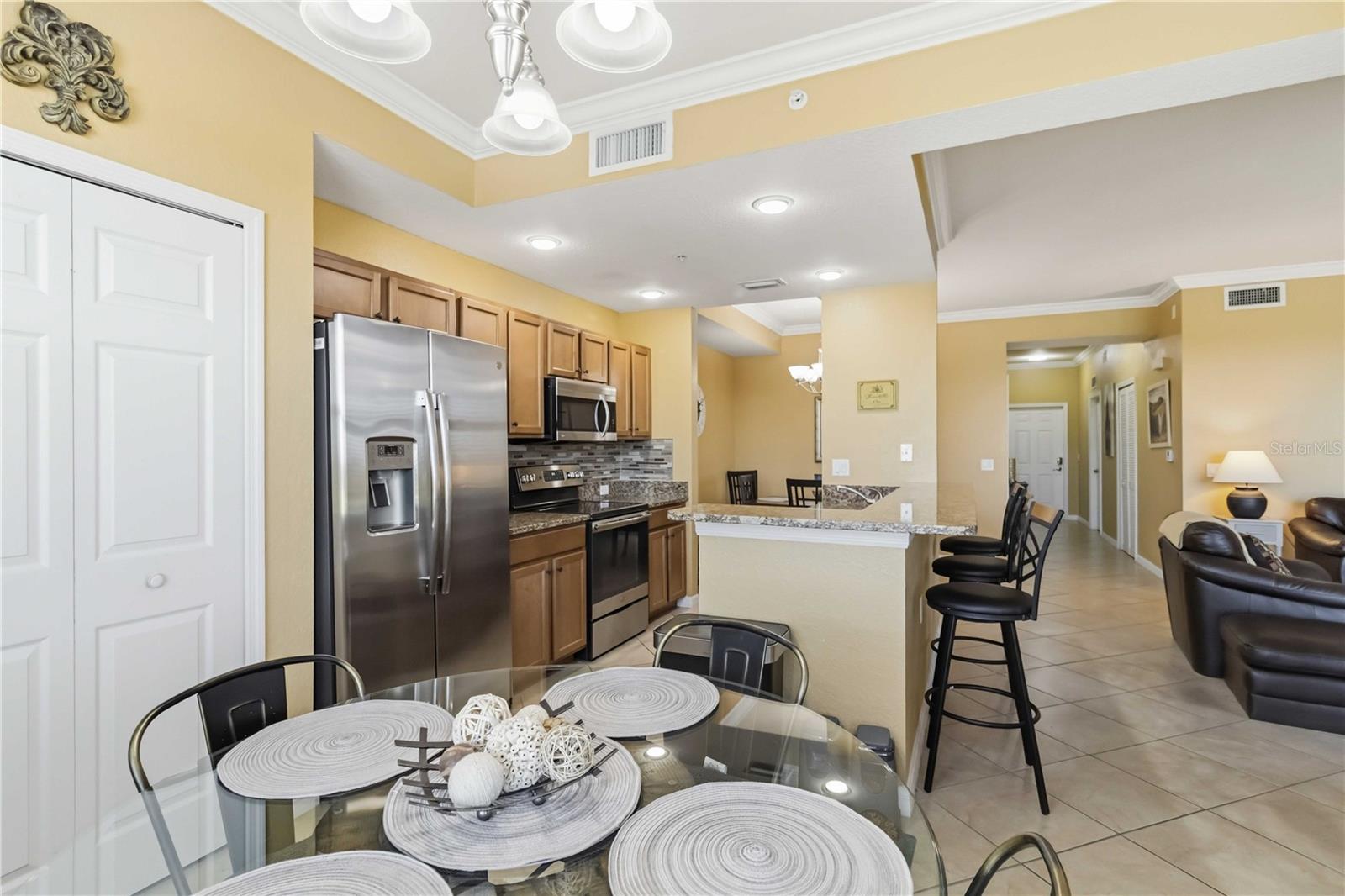 7019 RIVER HAMMOCK DR #202, BRADENTON, FL, 34212