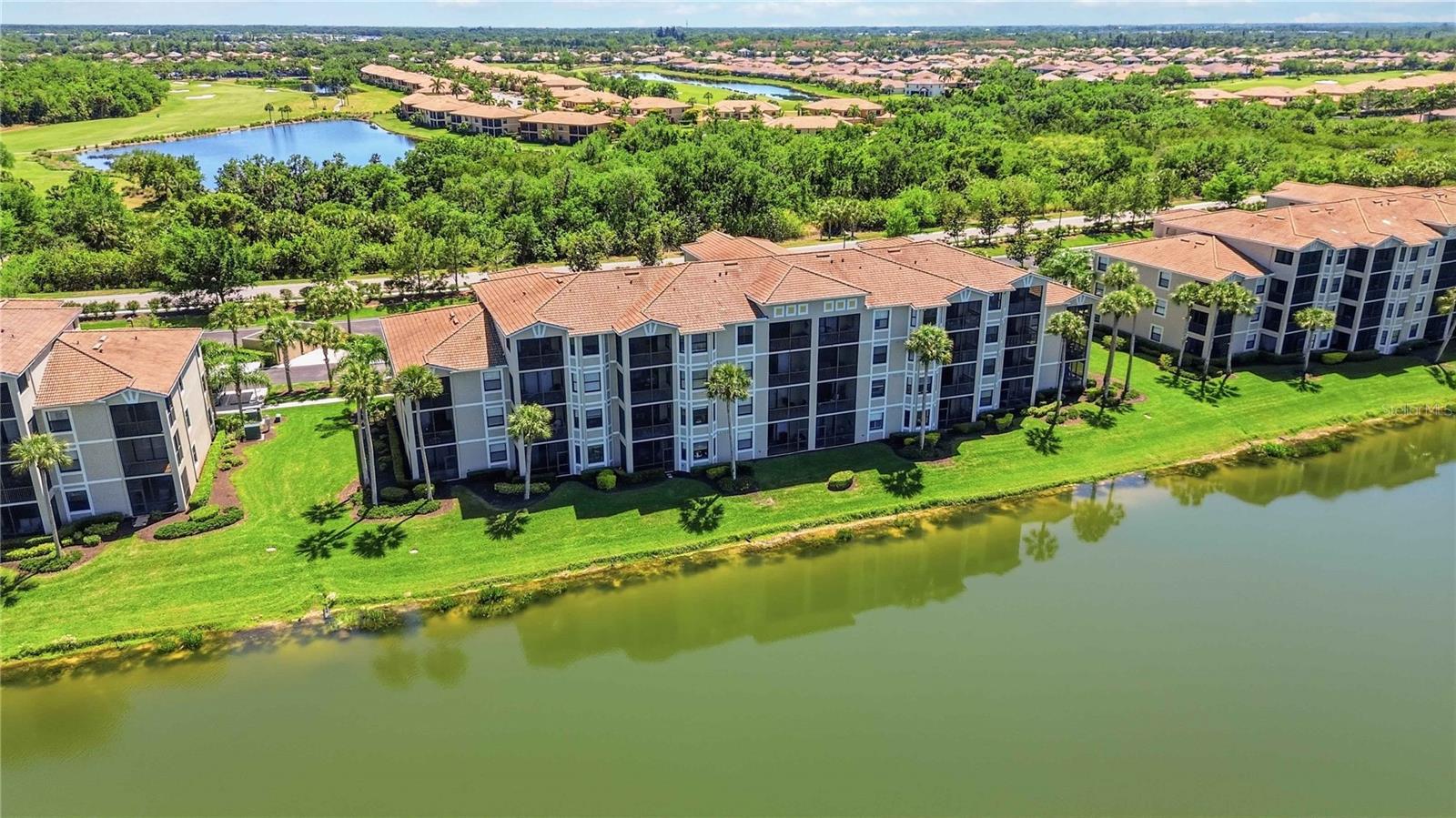 7019 RIVER HAMMOCK DR #202, BRADENTON, FL, 34212