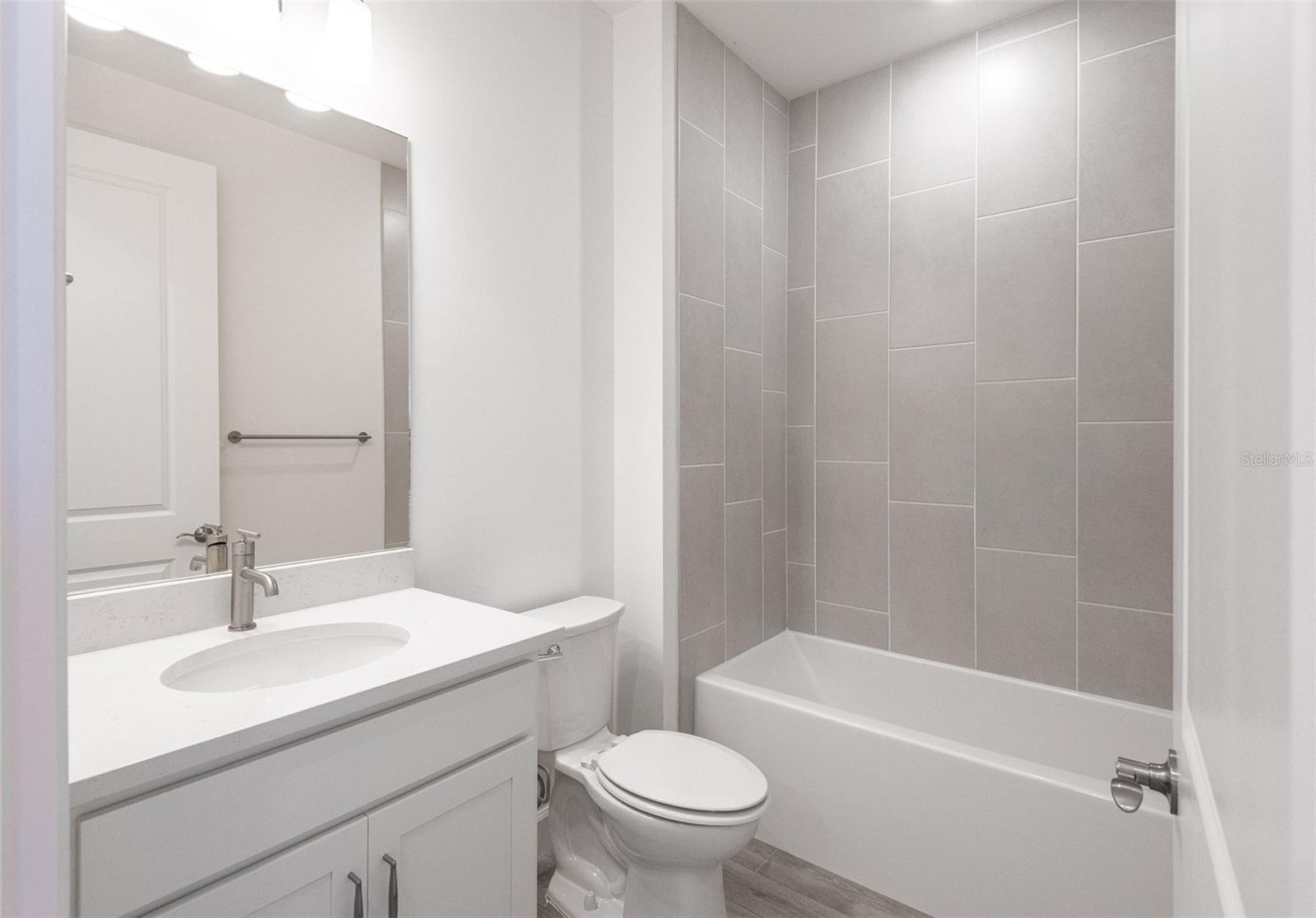 6957 HONEYBELL DR, NOKOMIS, FL, 34275