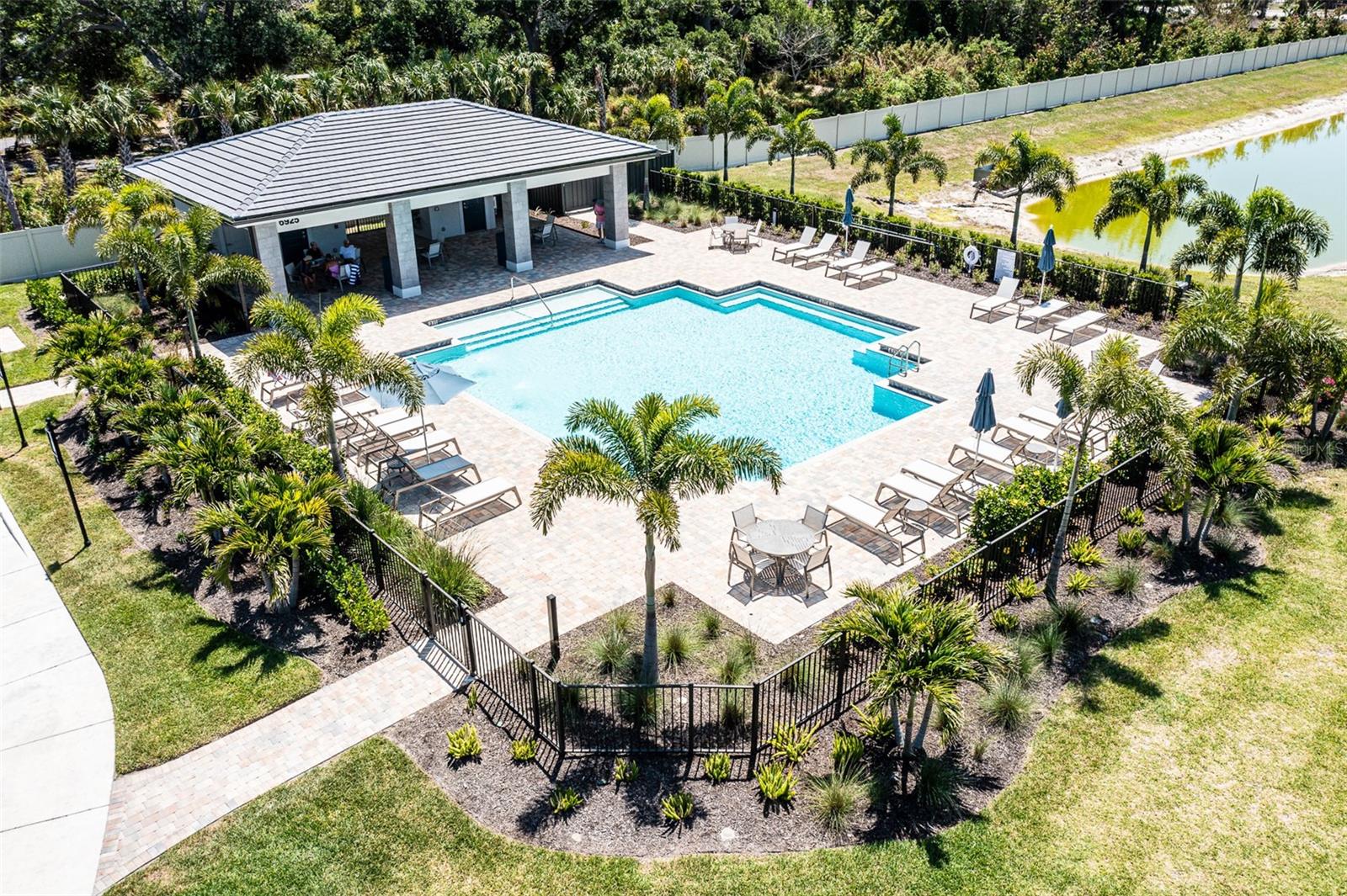 6957 HONEYBELL DR, NOKOMIS, FL, 34275