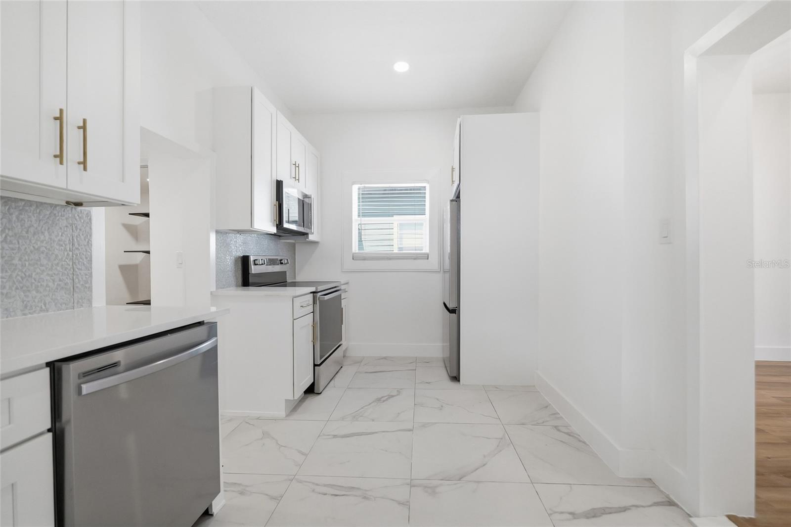 2120 W NASSAU ST, TAMPA, FL, 33607