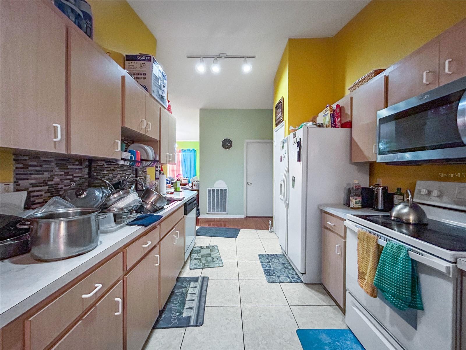 7967 APPLE BLOSSOM DR, LAKELAND, FL, 33810