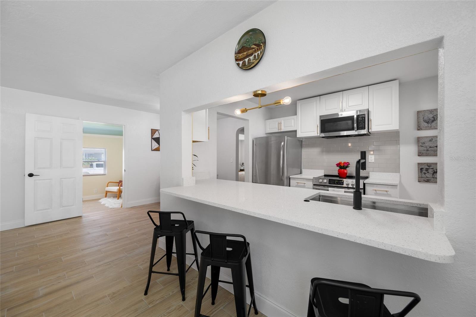 821 19TH AVE S, ST PETERSBURG, FL, 33705