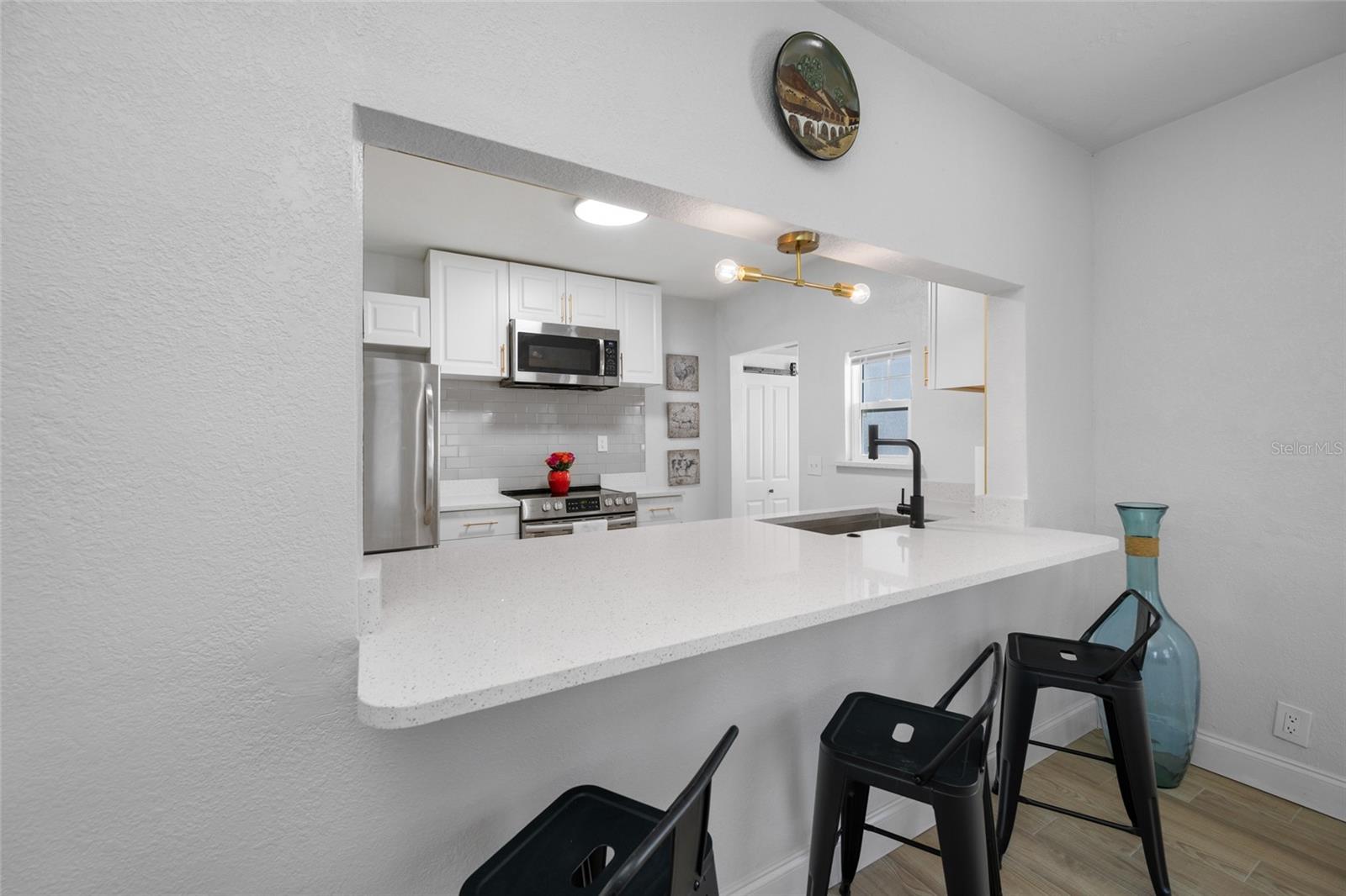 821 19TH AVE S, ST PETERSBURG, FL, 33705