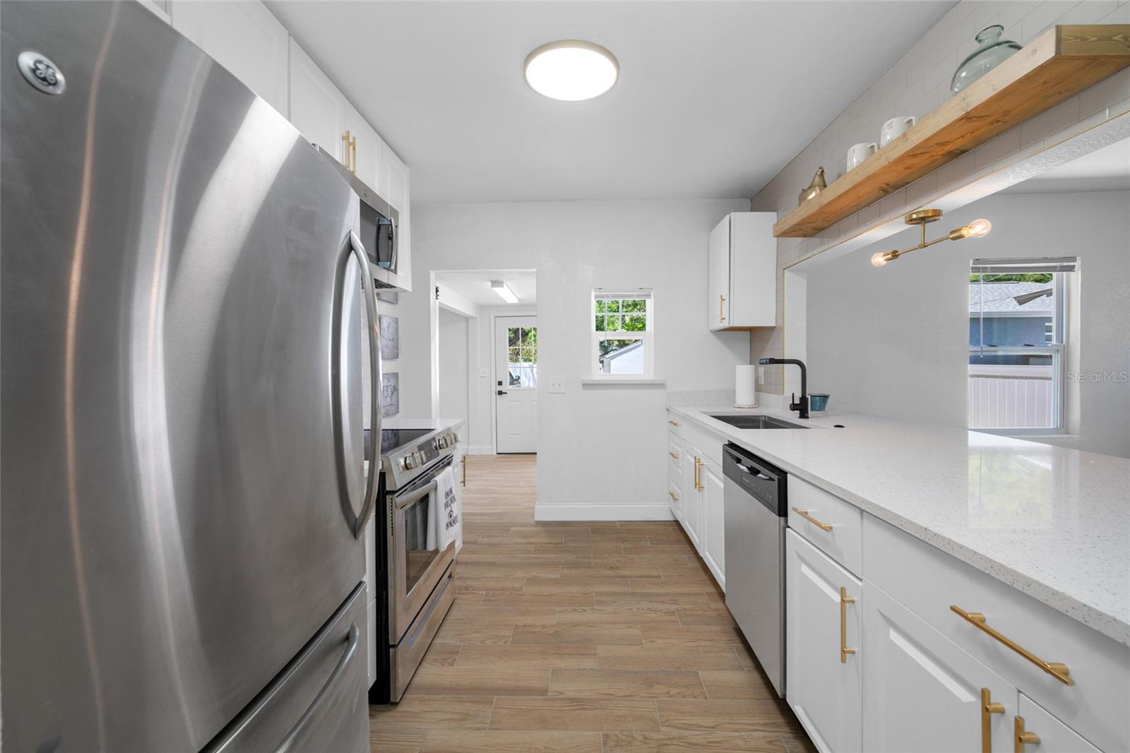 821 19TH AVE S, ST PETERSBURG, FL, 33705