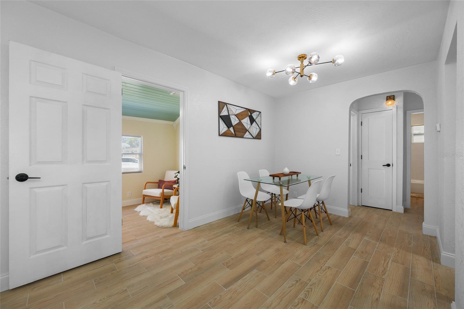 821 19TH AVE S, ST PETERSBURG, FL, 33705