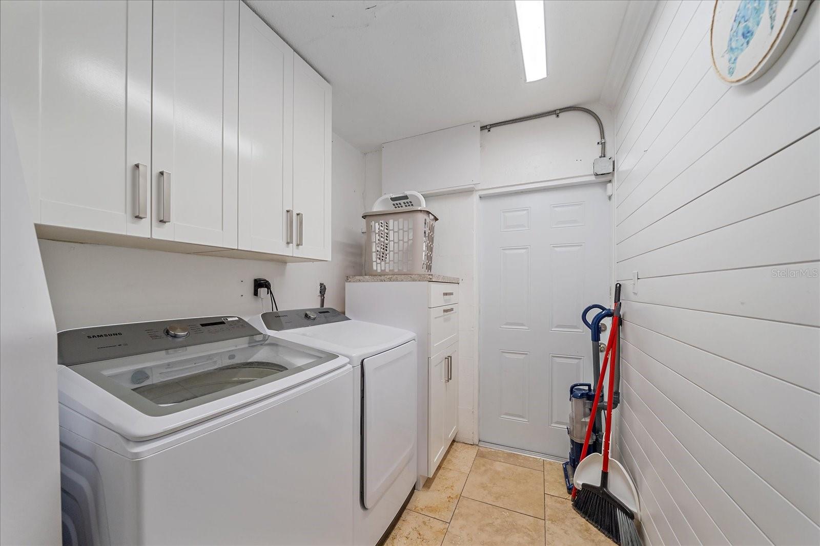 3209 ASHTON RD, SARASOTA, FL, 34231