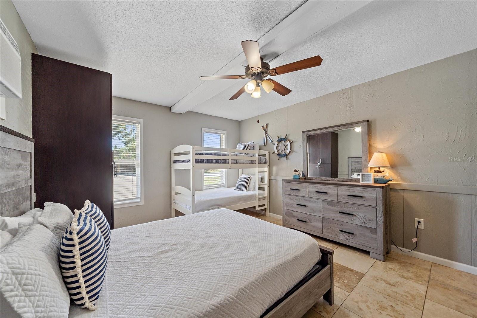 3209 ASHTON RD, SARASOTA, FL, 34231