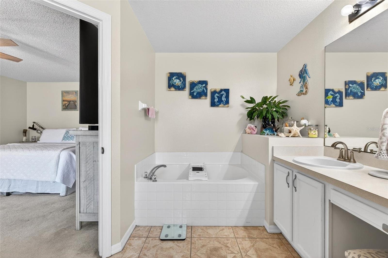 341 MARINERS GATE DR, EDGEWATER, FL, 32141